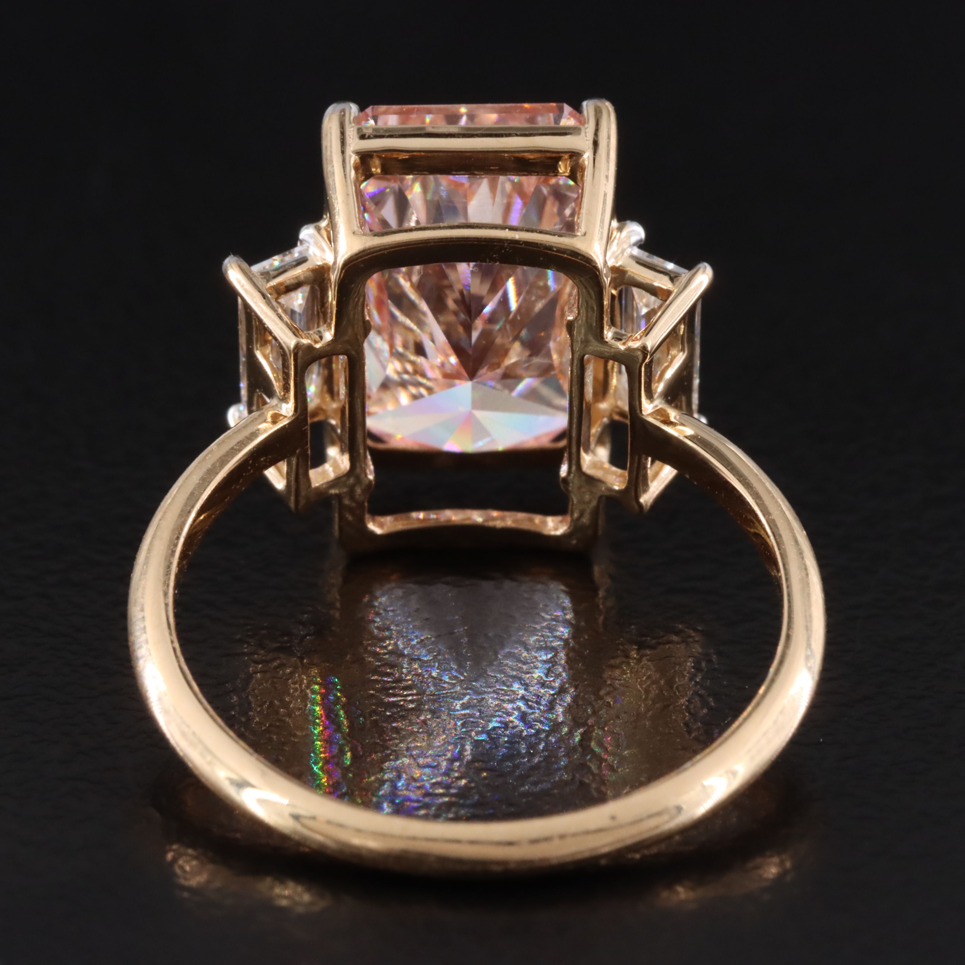 18K 5.50 CTW Lab Grown Diamond Ring with Fancy Vivid Pink Center and IGI Report