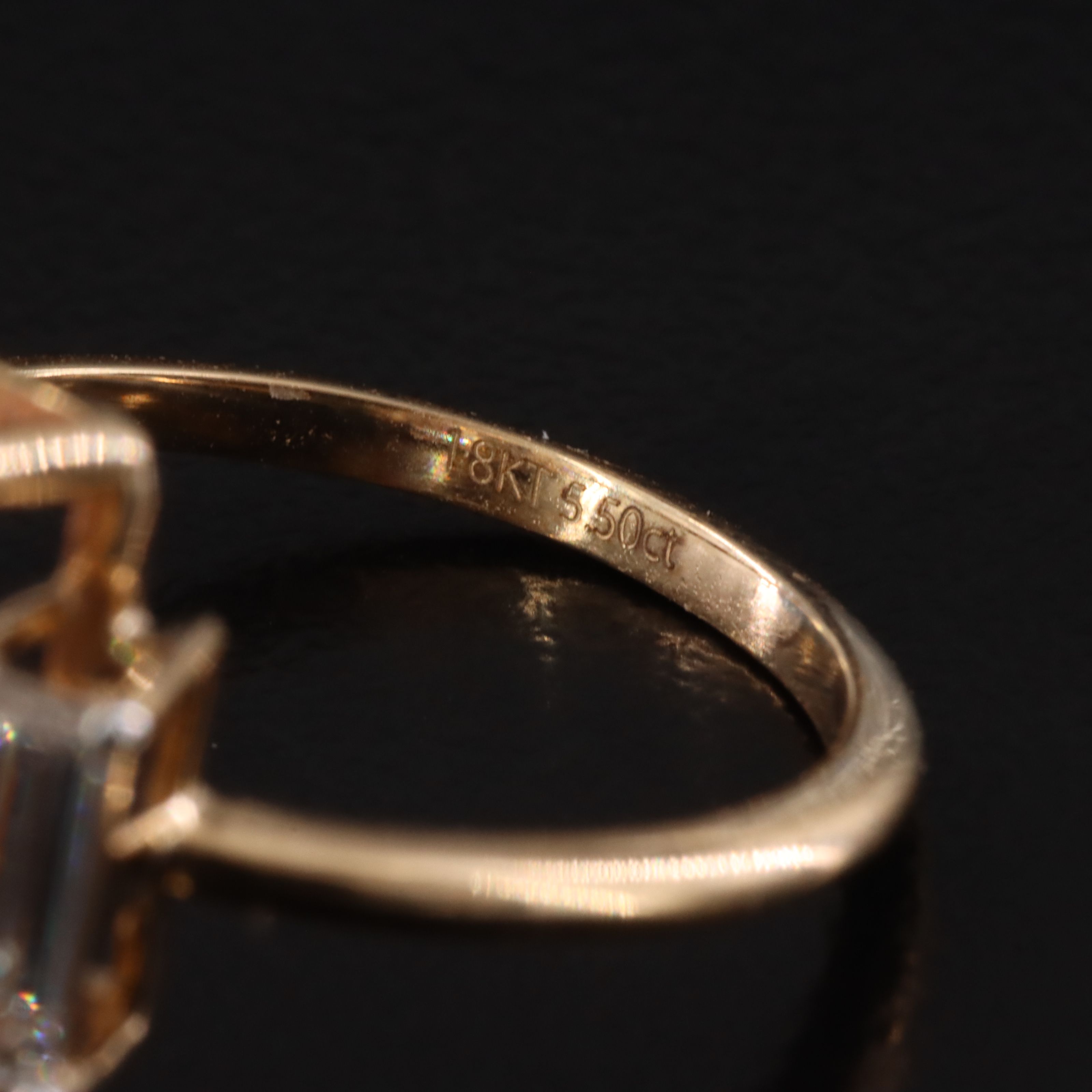 18K 5.50 CTW Lab Grown Diamond Ring with Fancy Vivid Pink Center and IGI Report