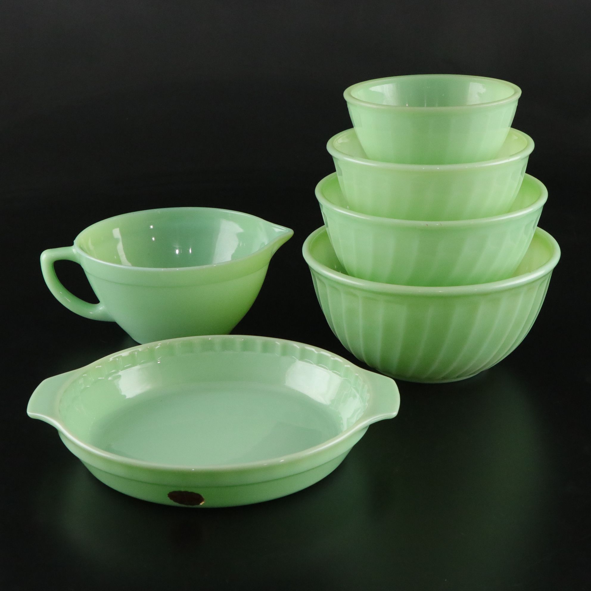 Fire-King "Swirl Jade Ite Shell" Mixing Bowls with Batter Bowl & Pie Plate
