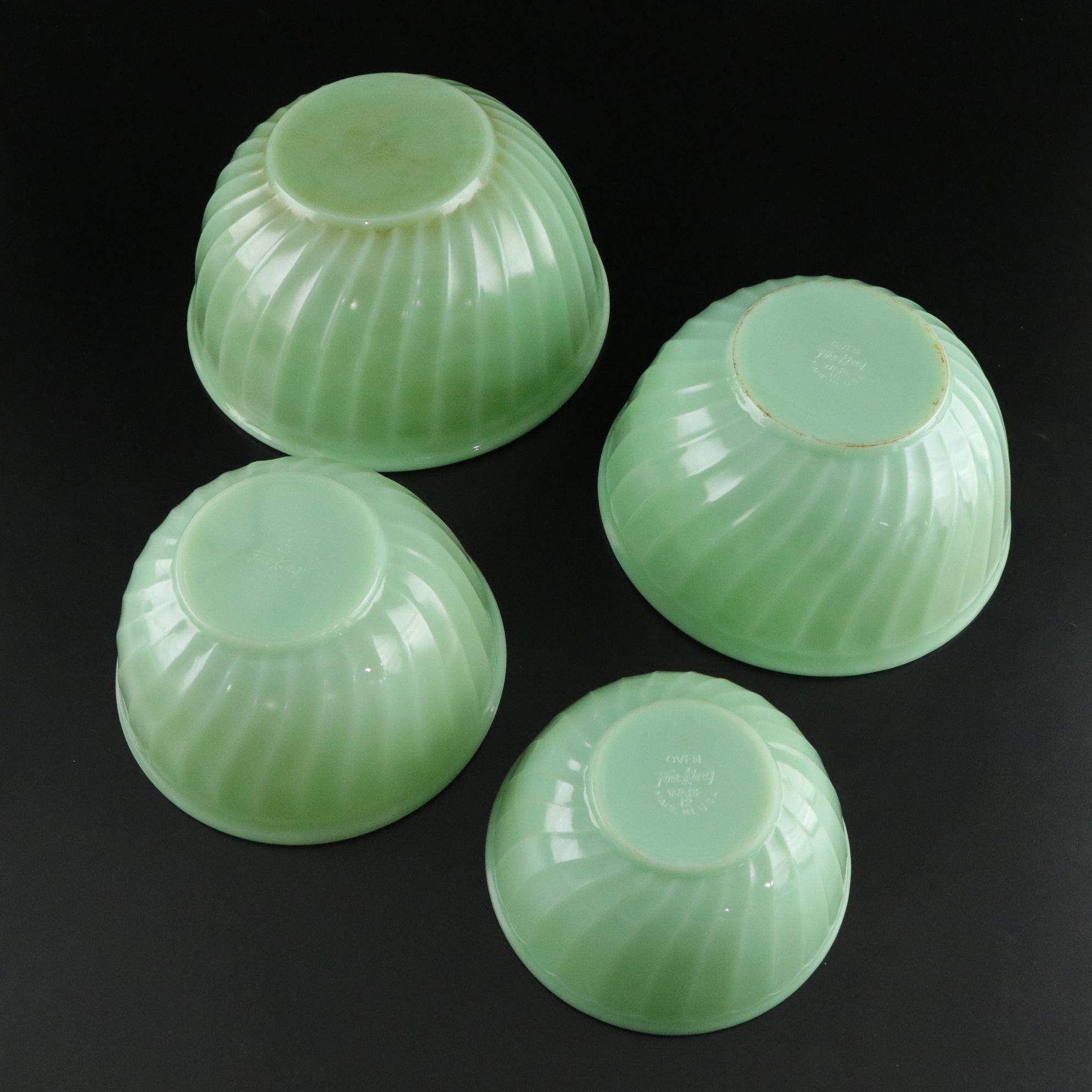 Fire-King "Swirl Jade Ite Shell" Mixing Bowls with Batter Bowl & Pie Plate