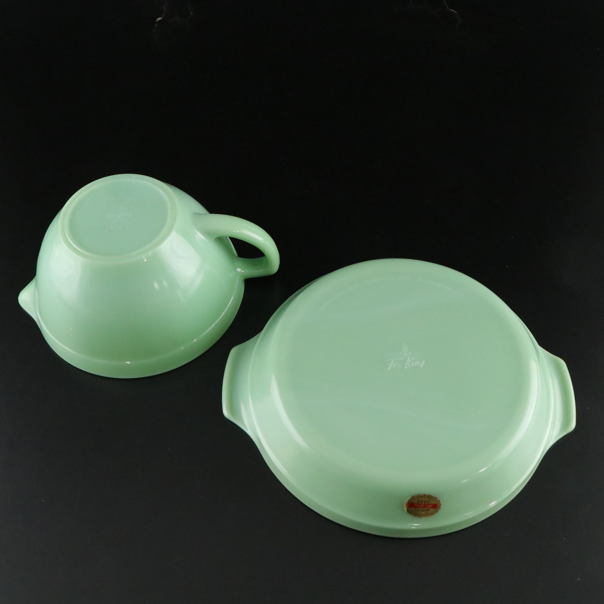 Fire-King "Swirl Jade Ite Shell" Mixing Bowls with Batter Bowl & Pie Plate