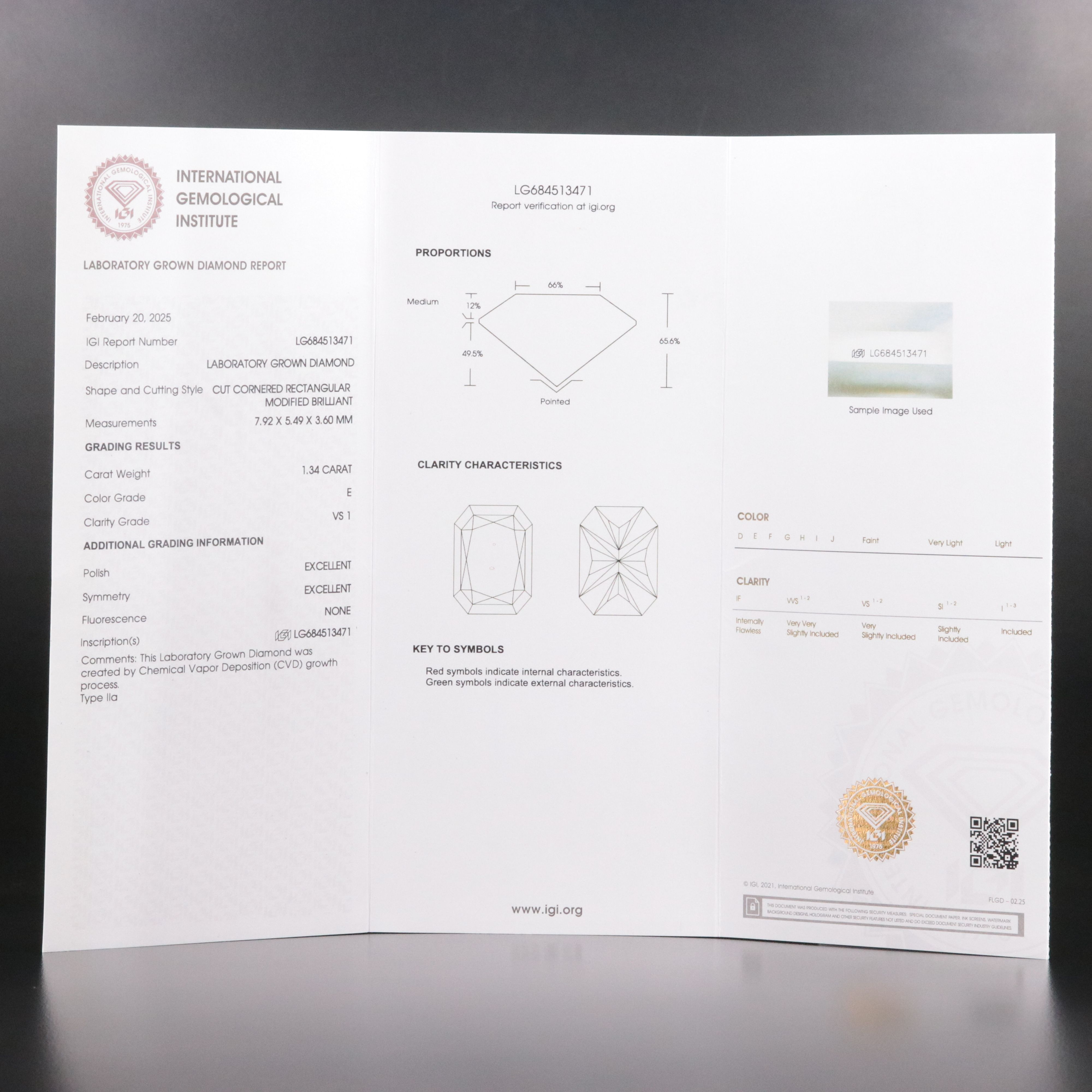 Loose 1.34 CT Lab Grown Diamond with IGI Report