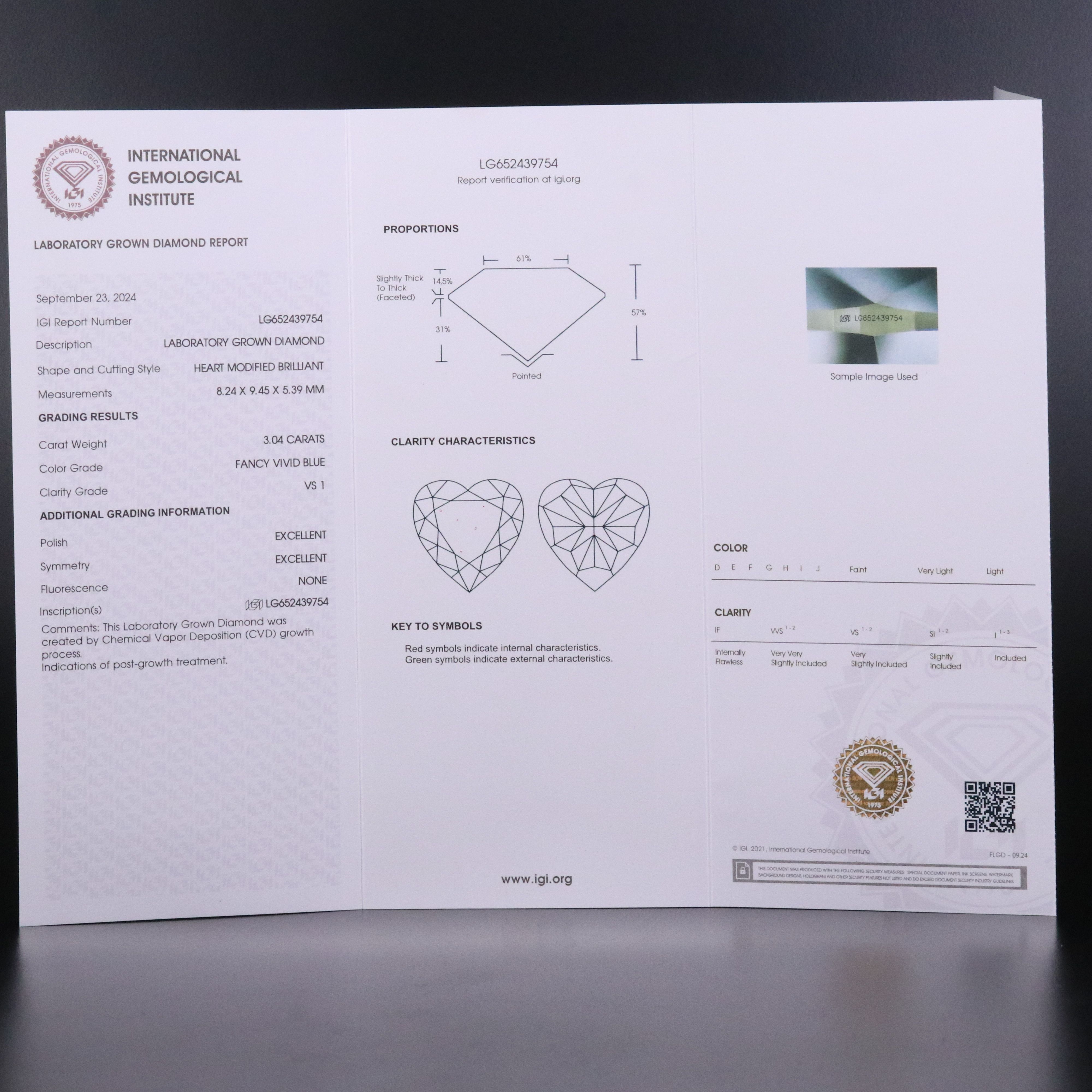 Platinum 3.04 CT Lab Grown Fancy Vivid Blue Diamond Ring with IGI Report