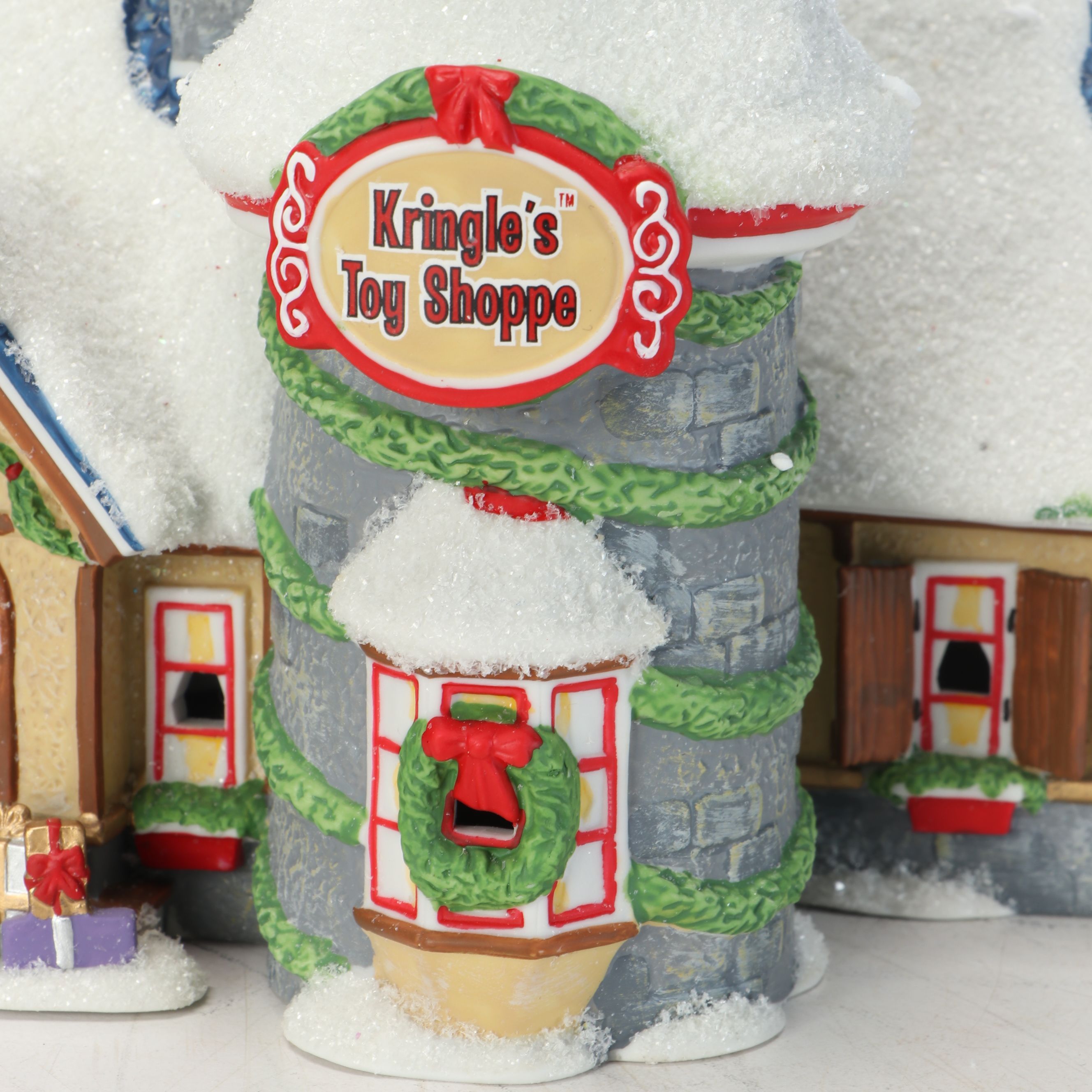 Department 56 Christmas Village Building and Accessories