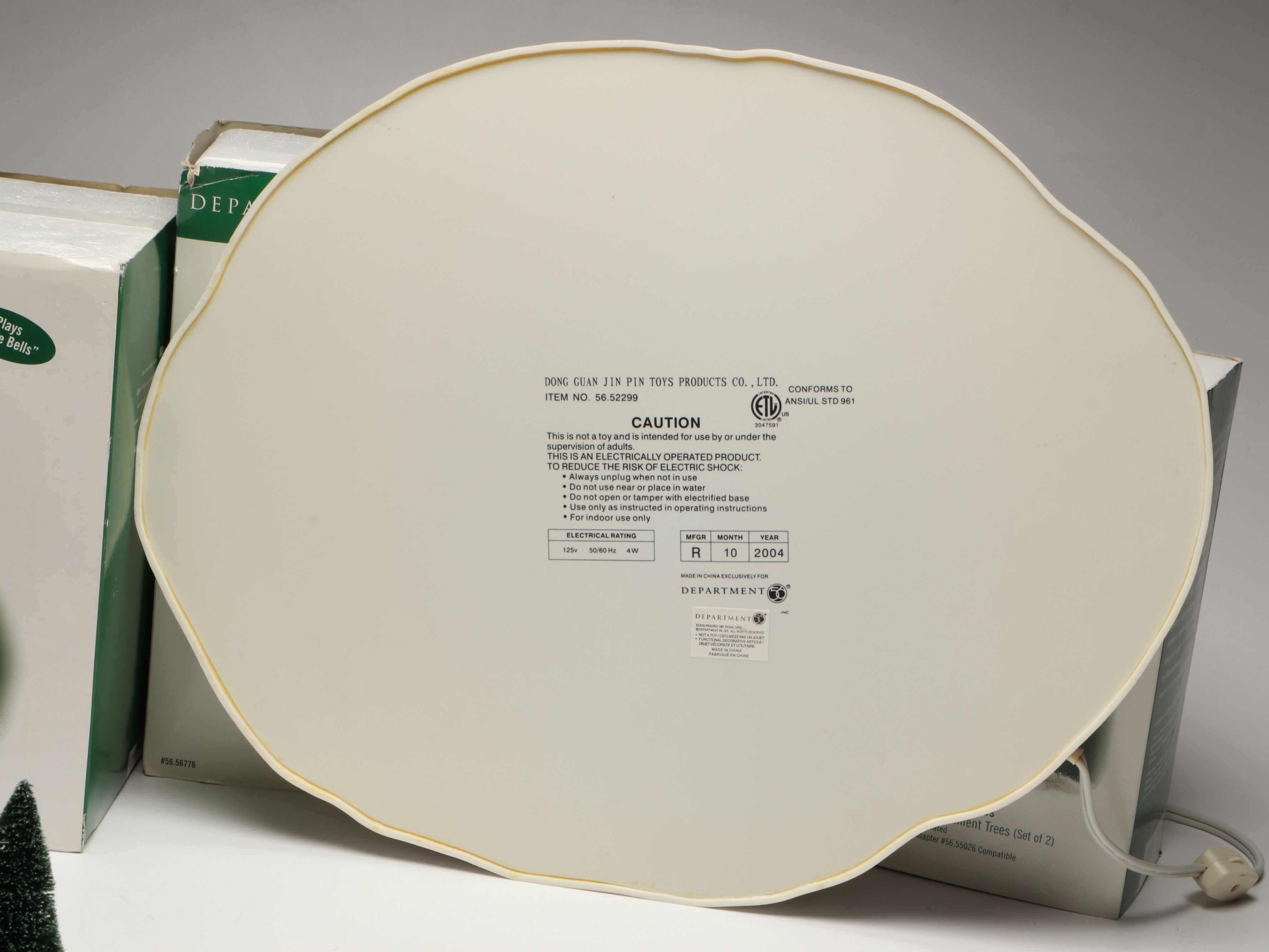 Department 56 "North Pole Series" Christmas Village Décor