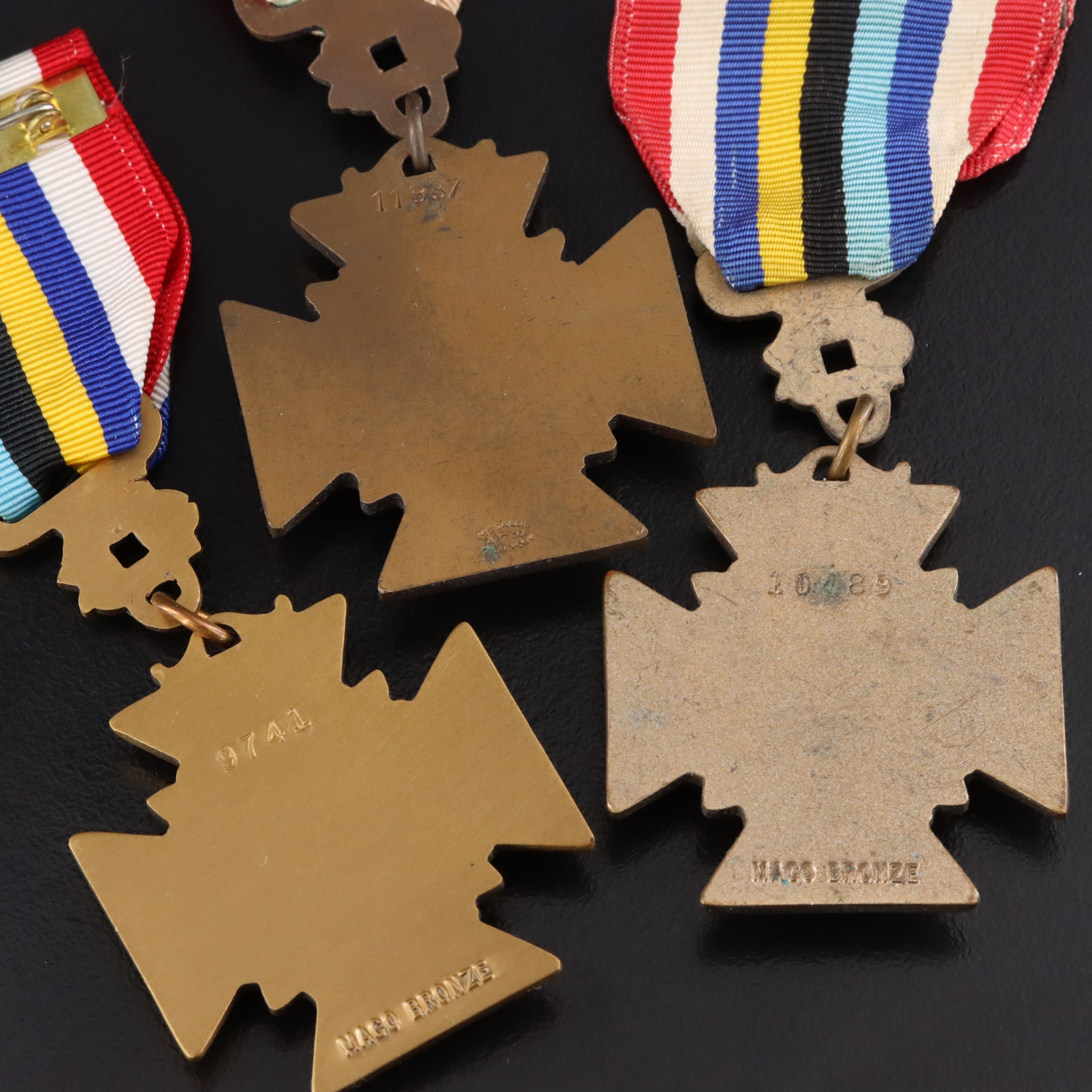 United Daughters of the Confederacy WWI & WWII Military Bronze Medals