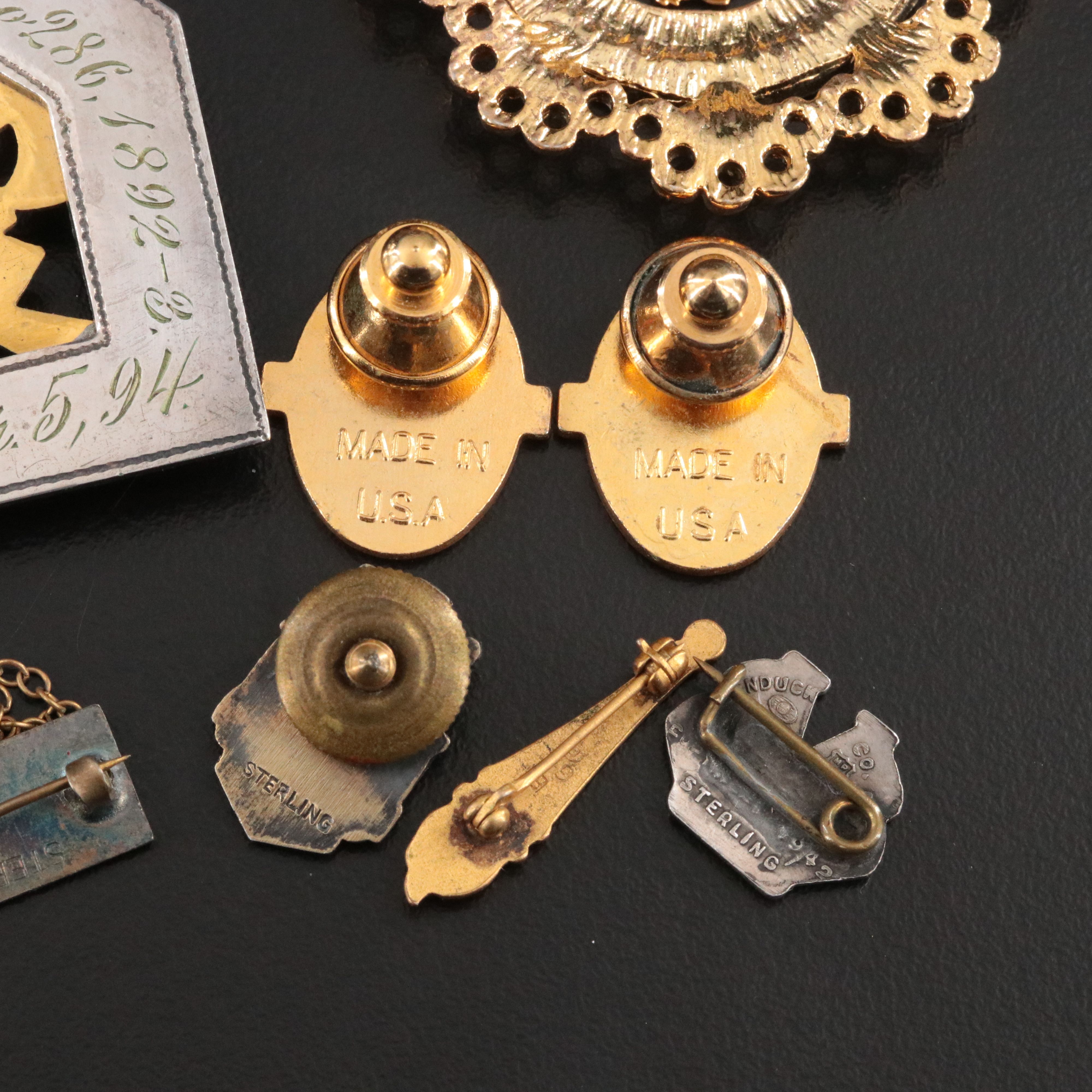 1894 Masonic Knights of Pythias & WWII Sterling Navy Pin ft. in Militaria