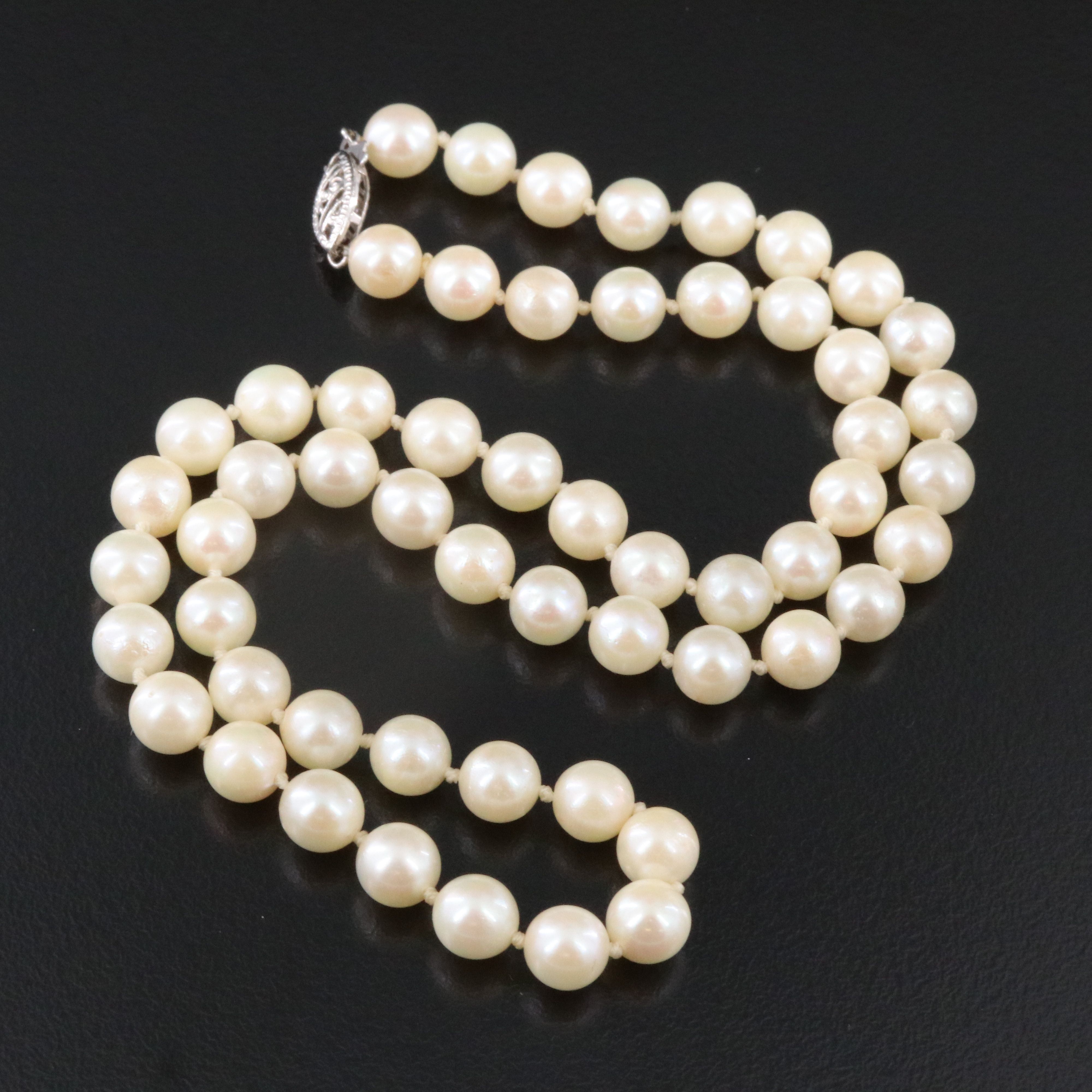 Pearl Necklace with 14K Clasp