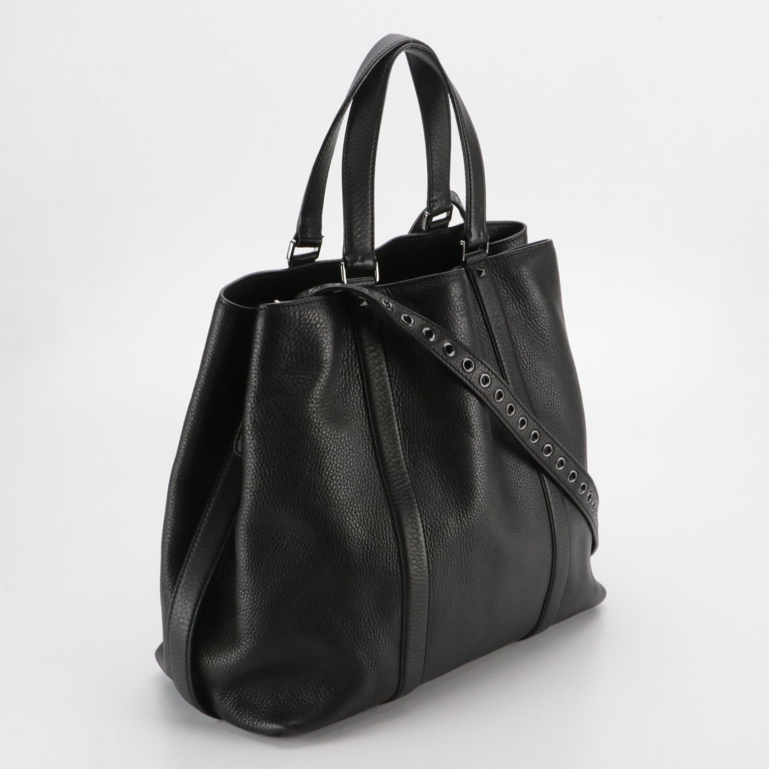 Valentino Garavani Large 2Way Rivet Strap Bag in Black Grained Calfskin Leather