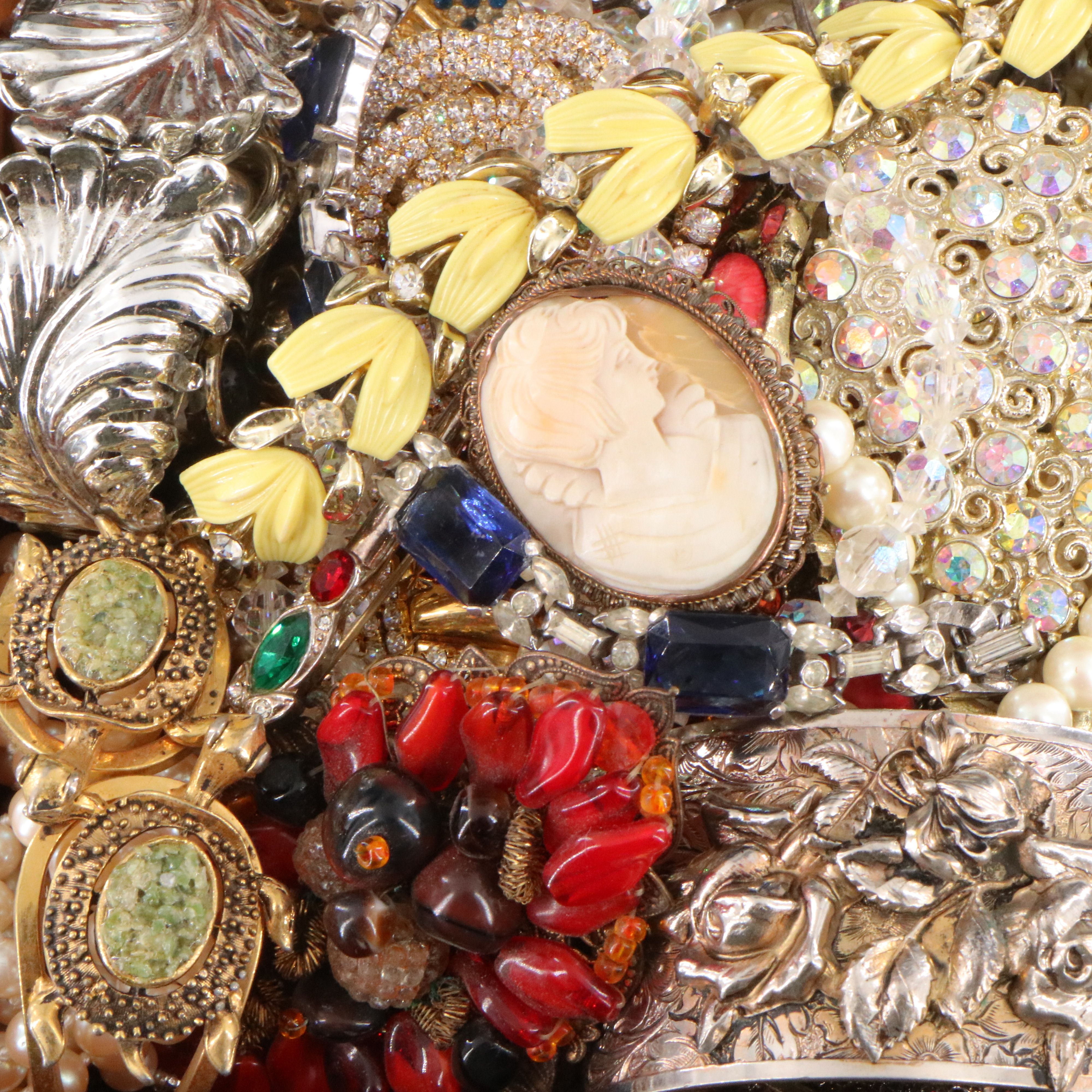 Uncommon Discoveries: Jewelry Collection