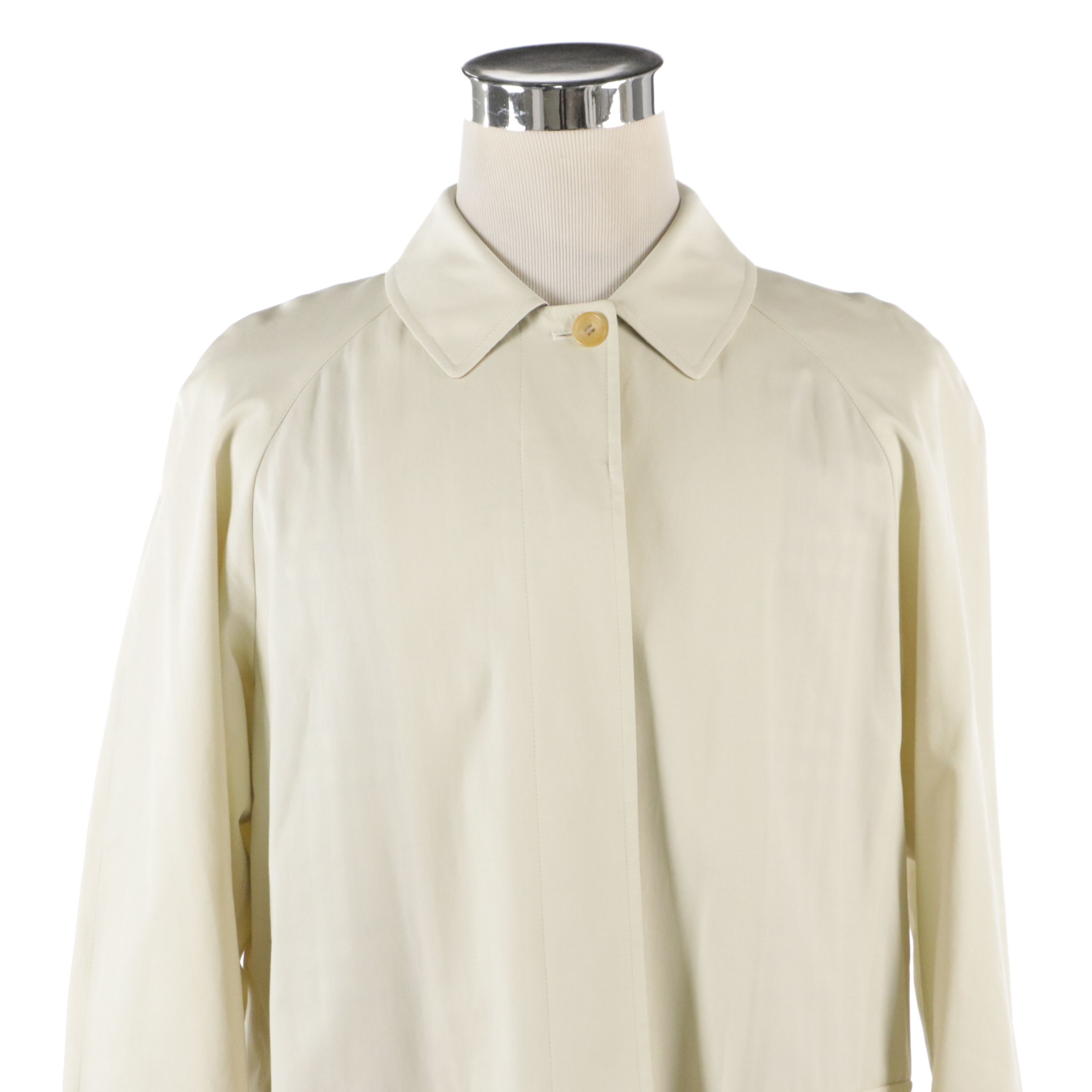 Burberry London Raglan Sleeve Raincoat in Cotton