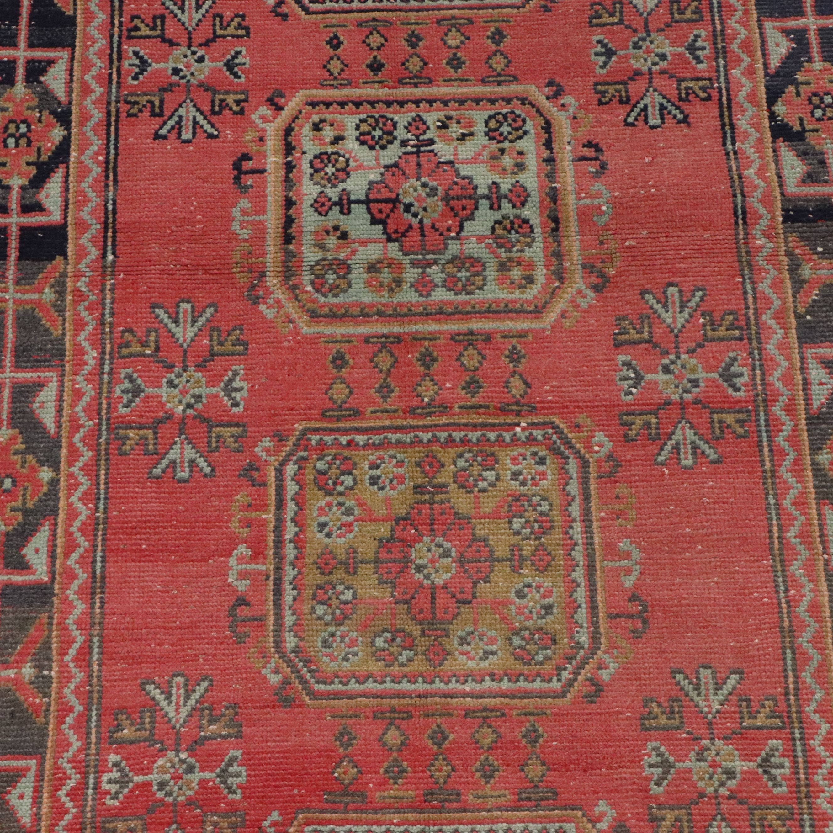 4'7 x 11'2 Hand-Knotted Turkish Mosul Long Rug