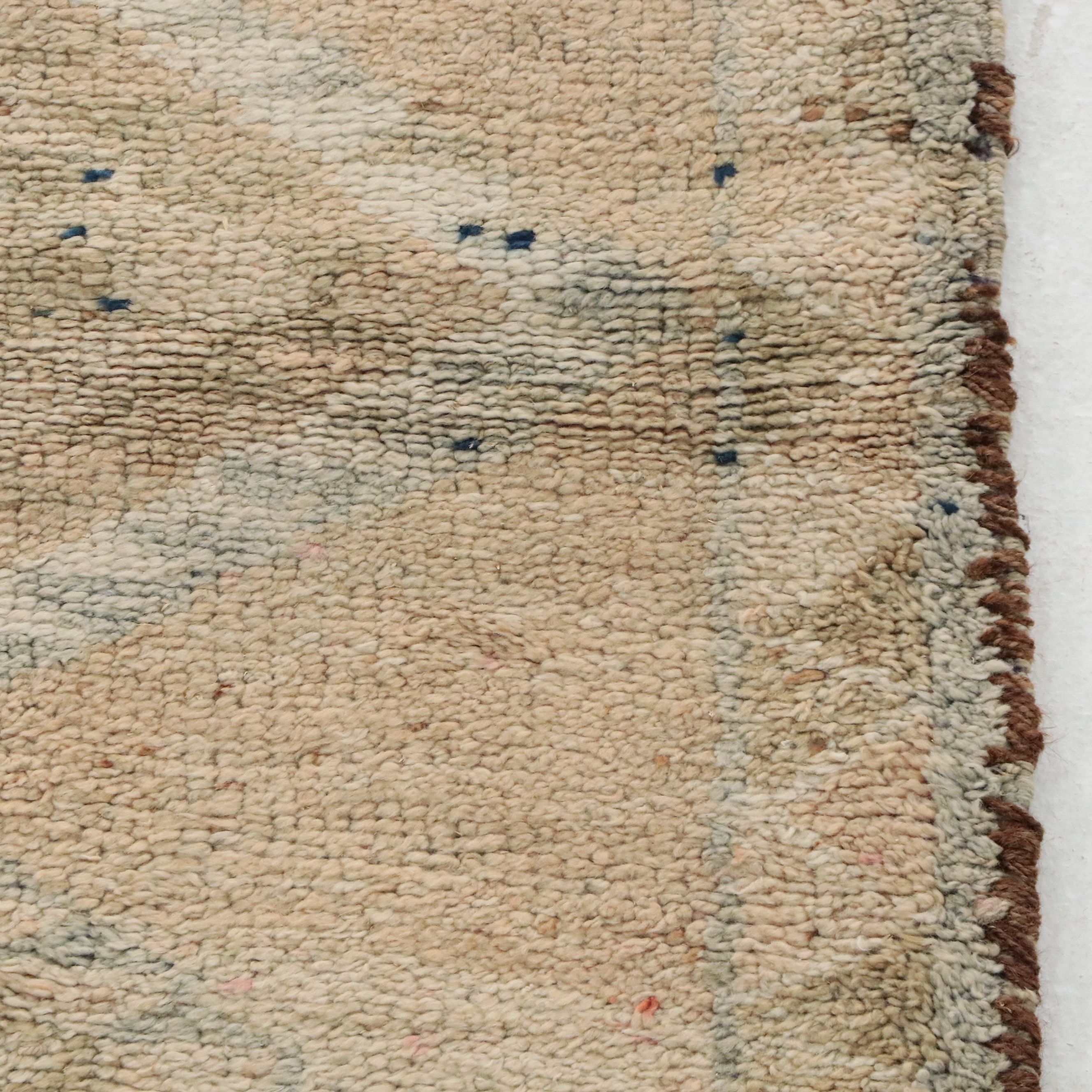 3'2 x 10'2 Hand-Knotted Turkish Anatolian Long Rug