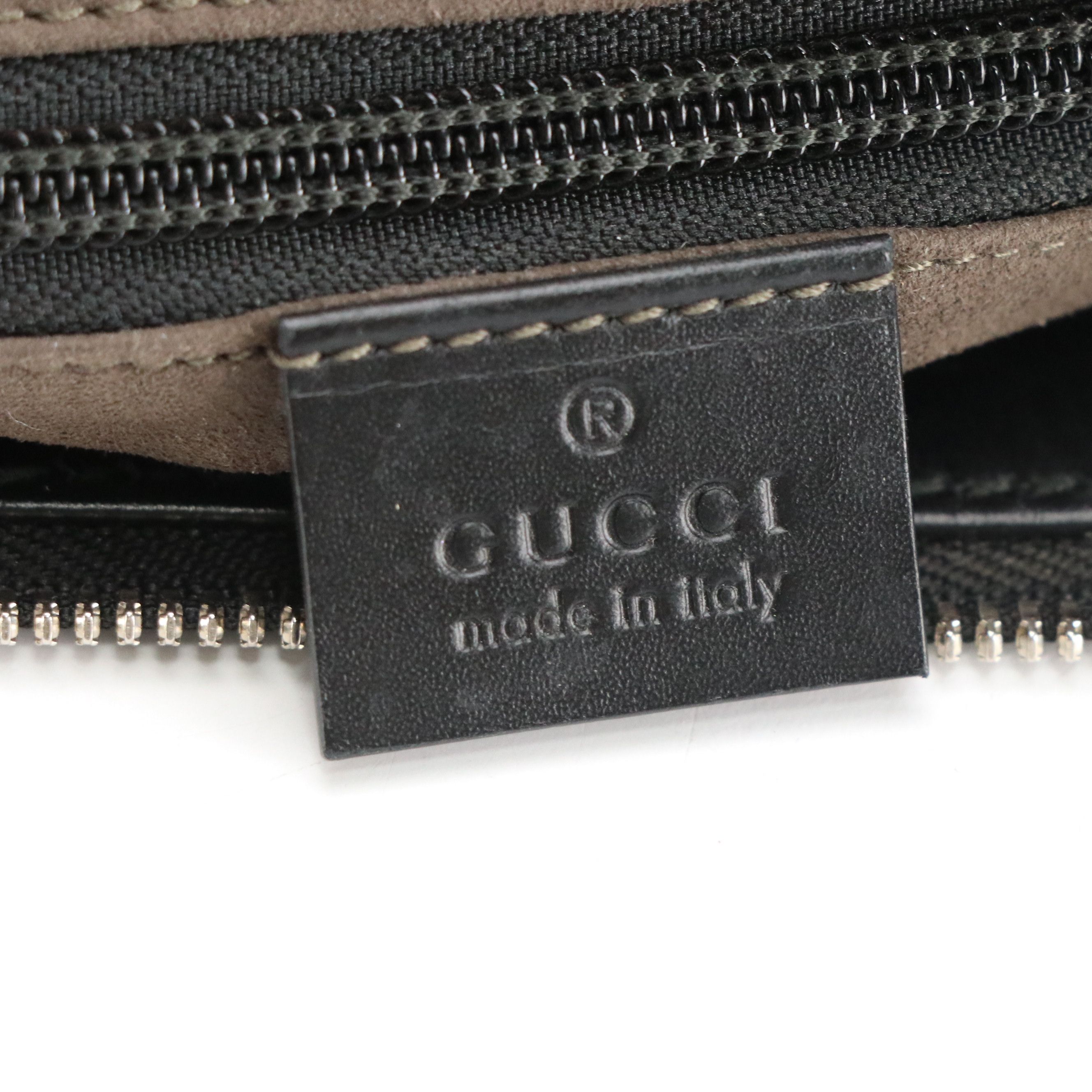 Gucci Black Guccissima and Smooth Leather Medium Front Zip Crossbody Bag