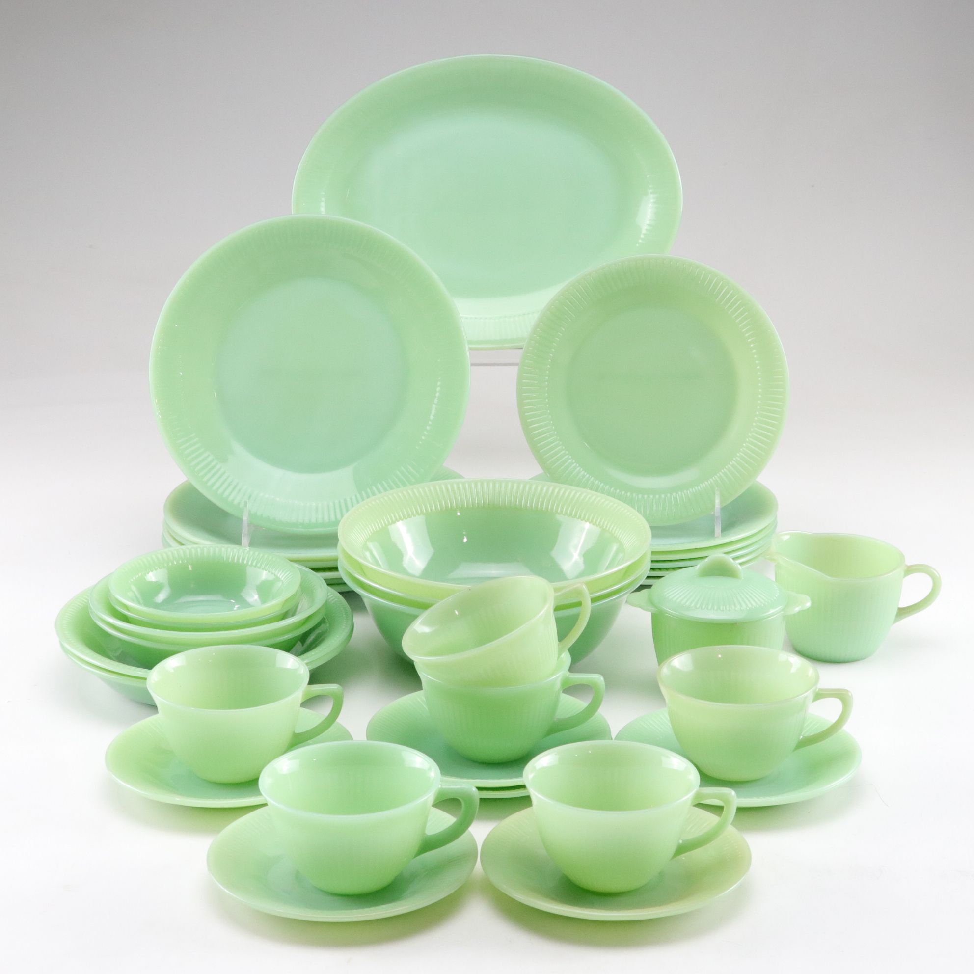 Anchor Hocking Fire-King "Jane Ray" Jadeite Dinnerware Collection