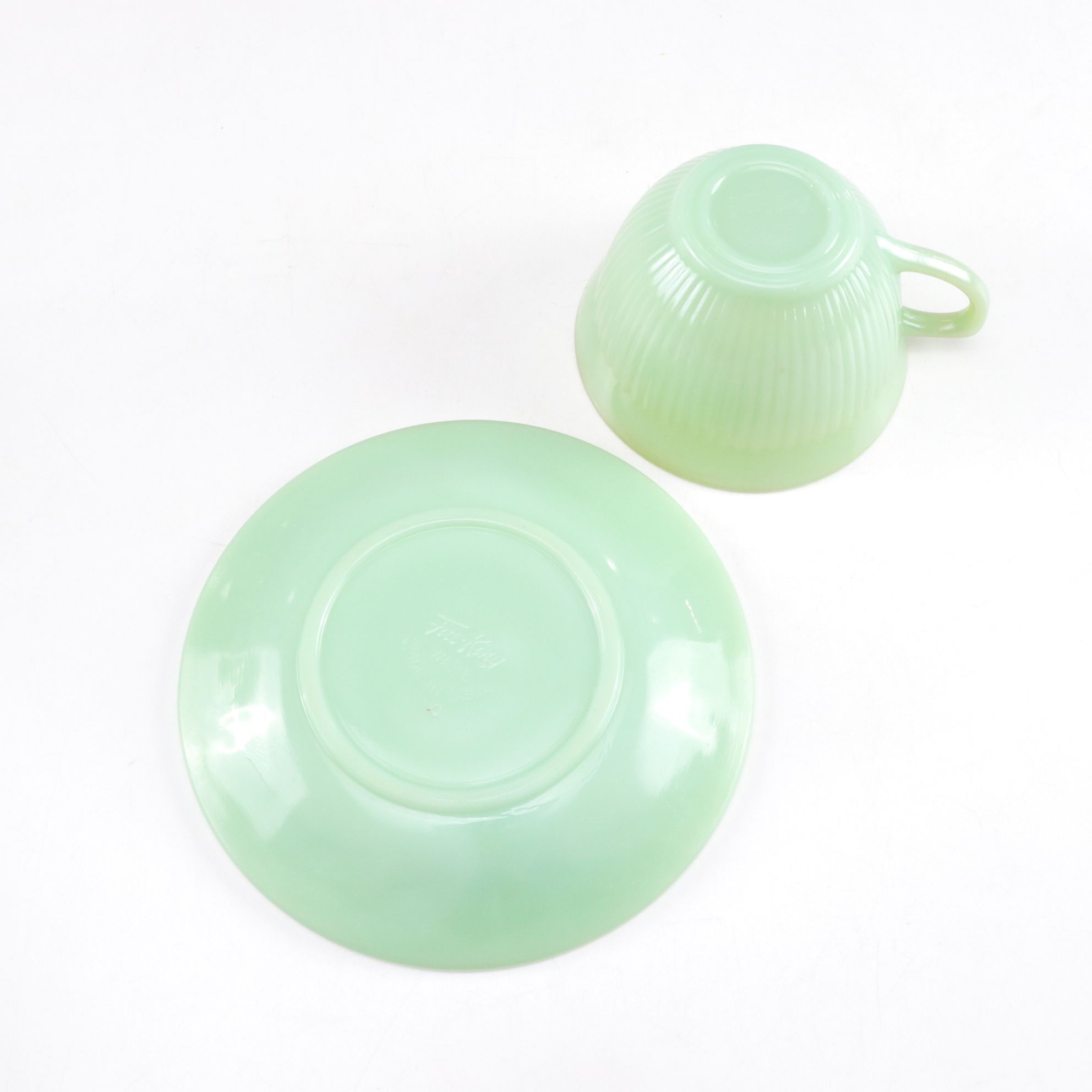 Anchor Hocking Fire-King "Jane Ray" Jadeite Dinnerware Collection