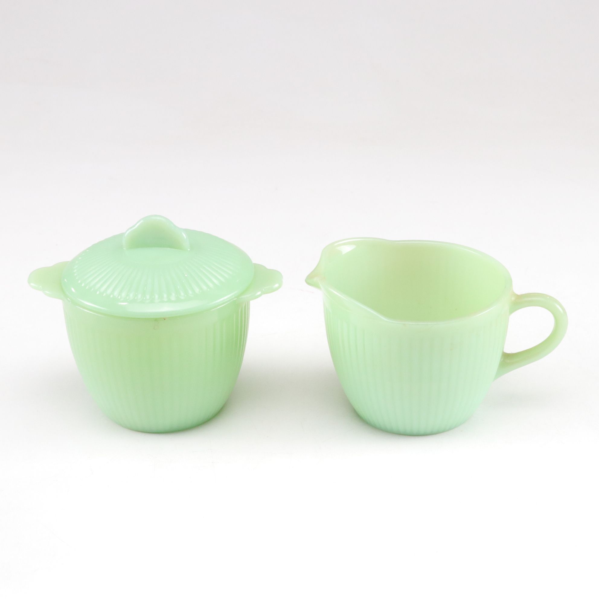 Anchor Hocking Fire-King "Jane Ray" Jadeite Dinnerware Collection