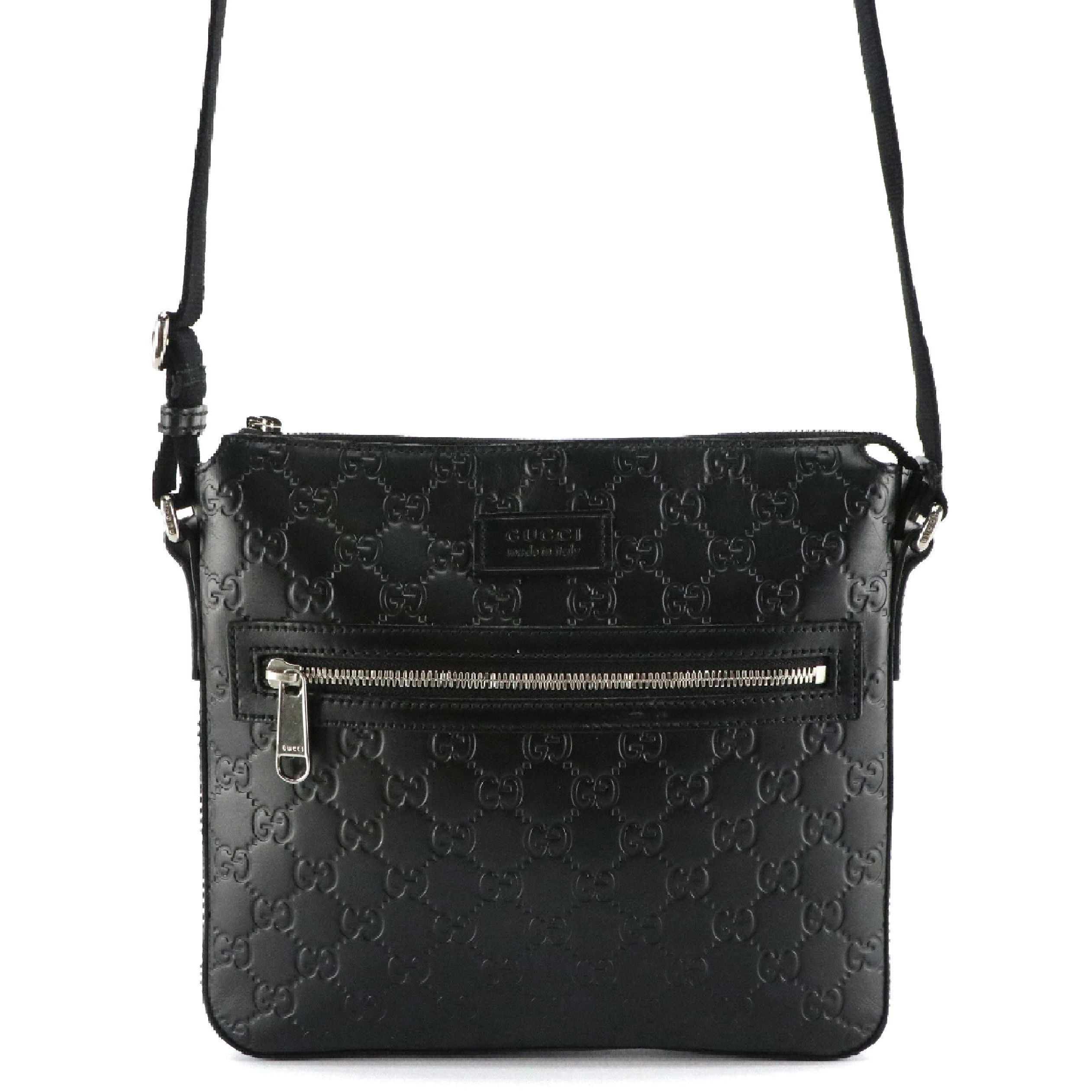 Gucci Black Guccissima and Smooth Leather Medium Front Zip Crossbody Bag