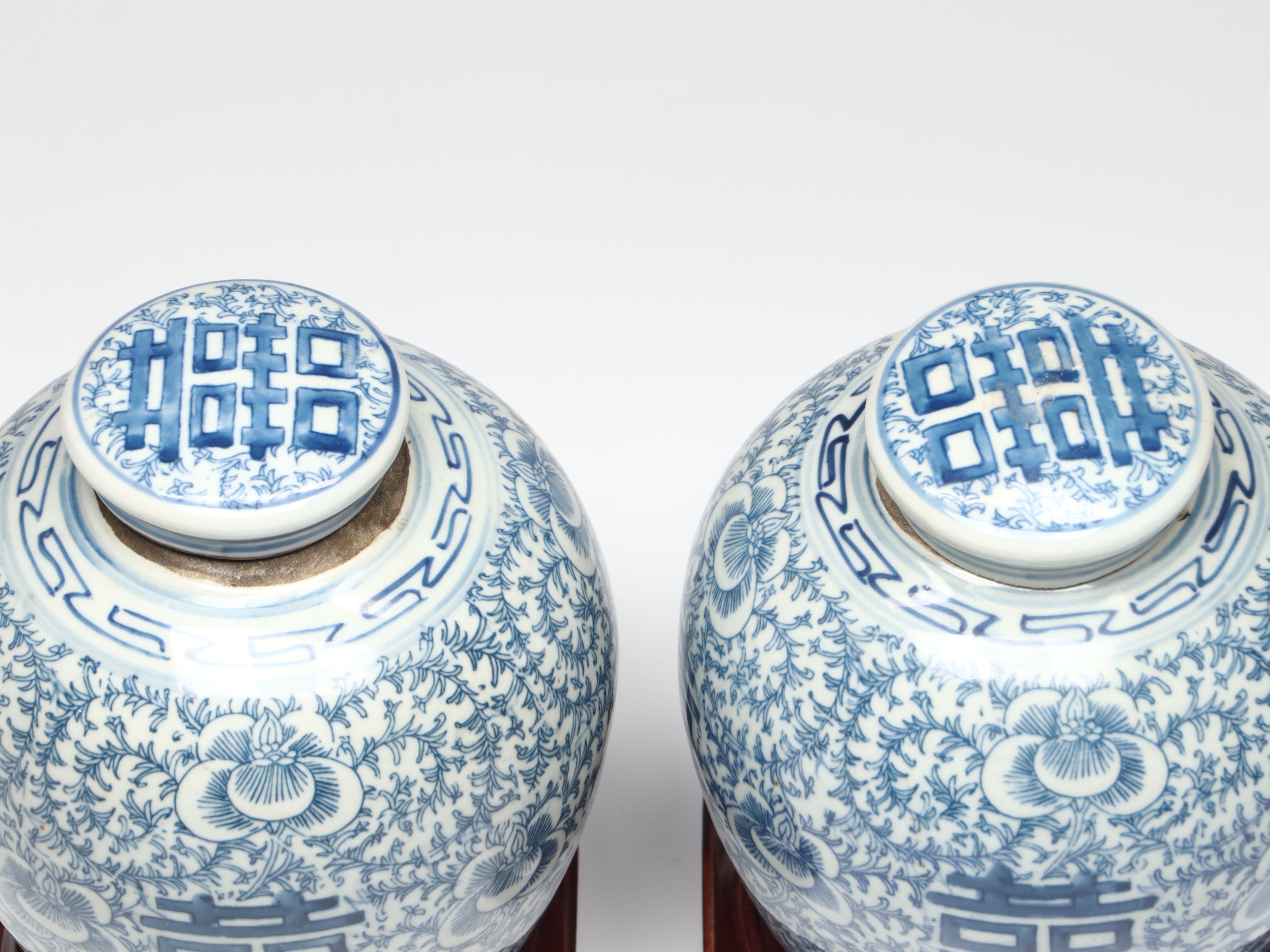 Chinese Blue and White Floral Double Happiness Porcelain Ginger Jars