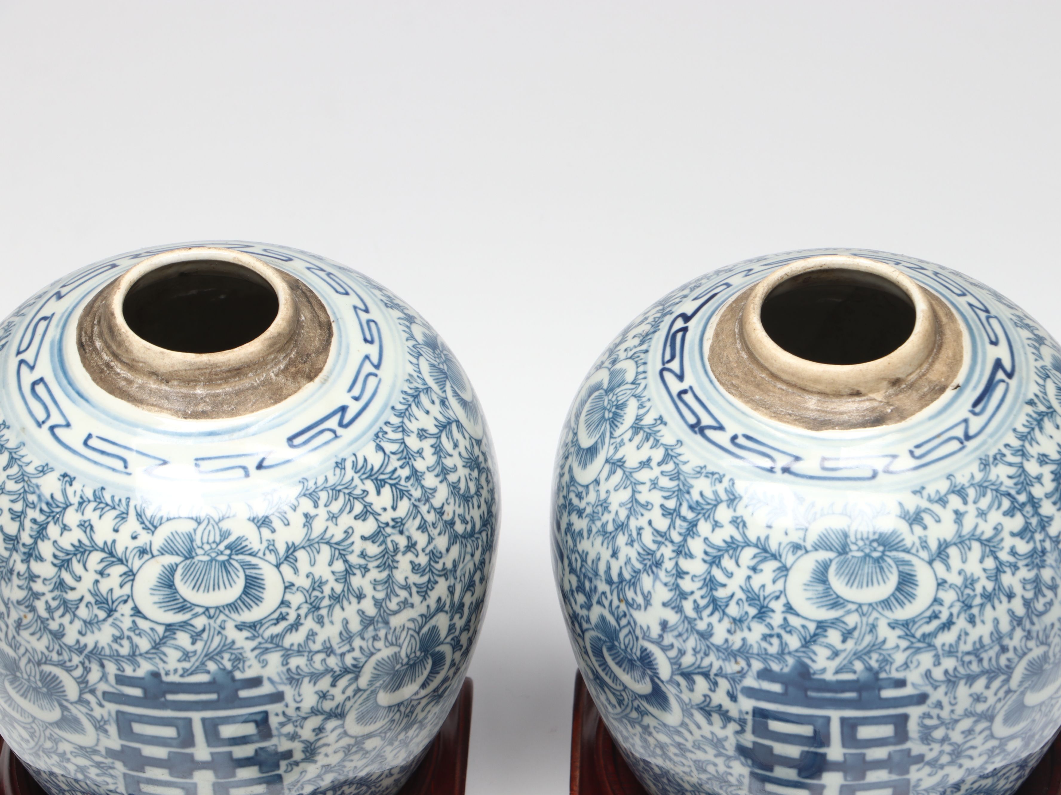 Chinese Blue and White Floral Double Happiness Porcelain Ginger Jars