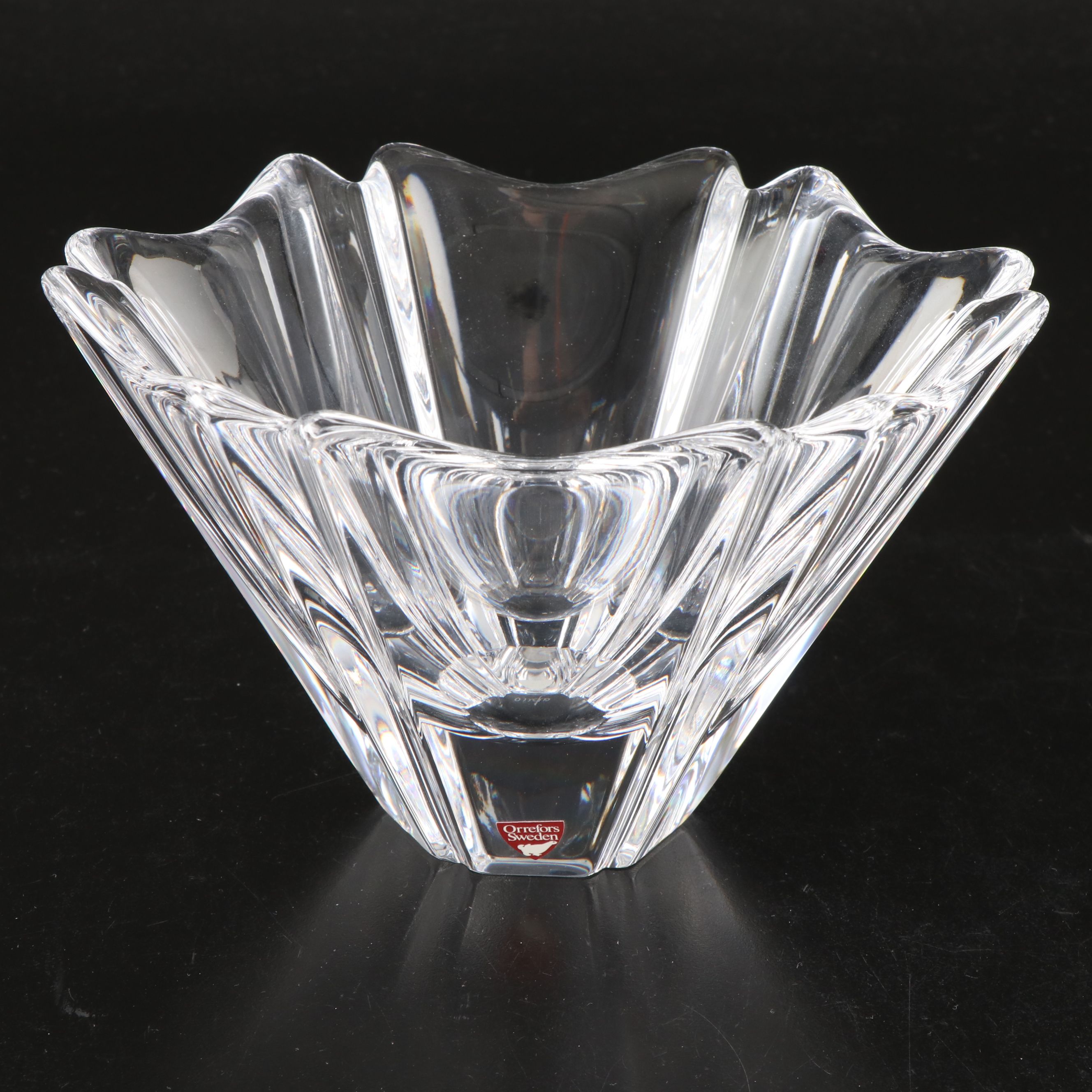 Lars Hellsten for Orrefors "Orion" Round Crystal Bowls