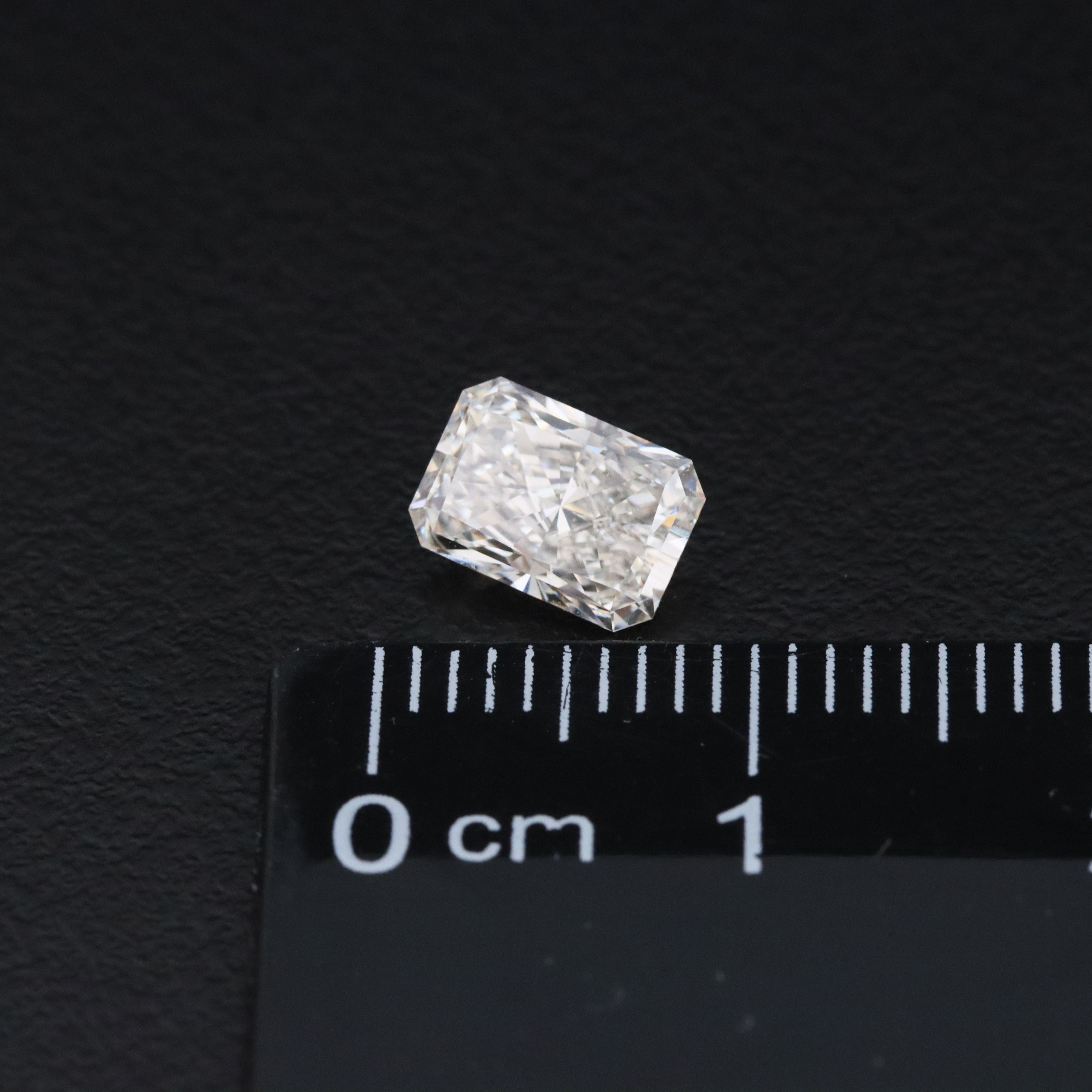 Loose 1.07 CT Lab Grown Diamond with IGI Report