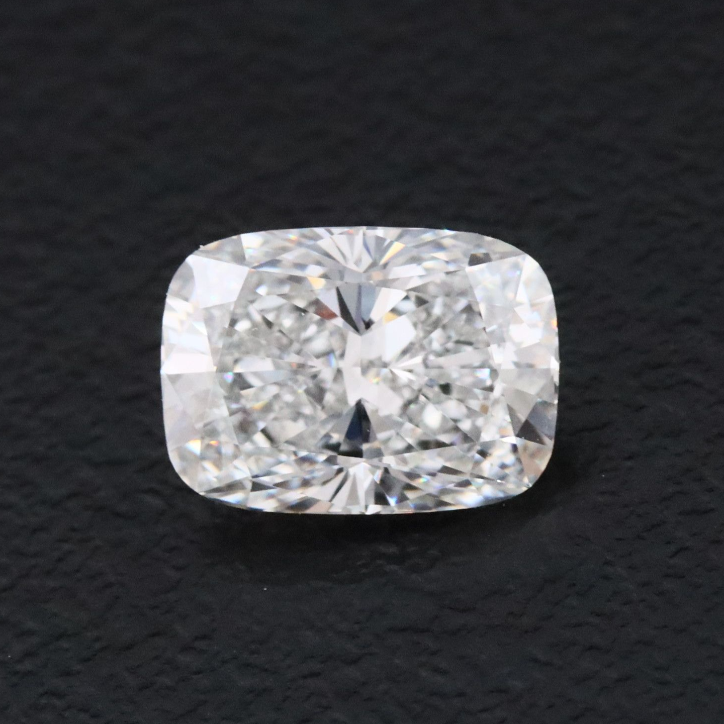 Loose 1.10 CT Lab Grown Diamond with IGI Report