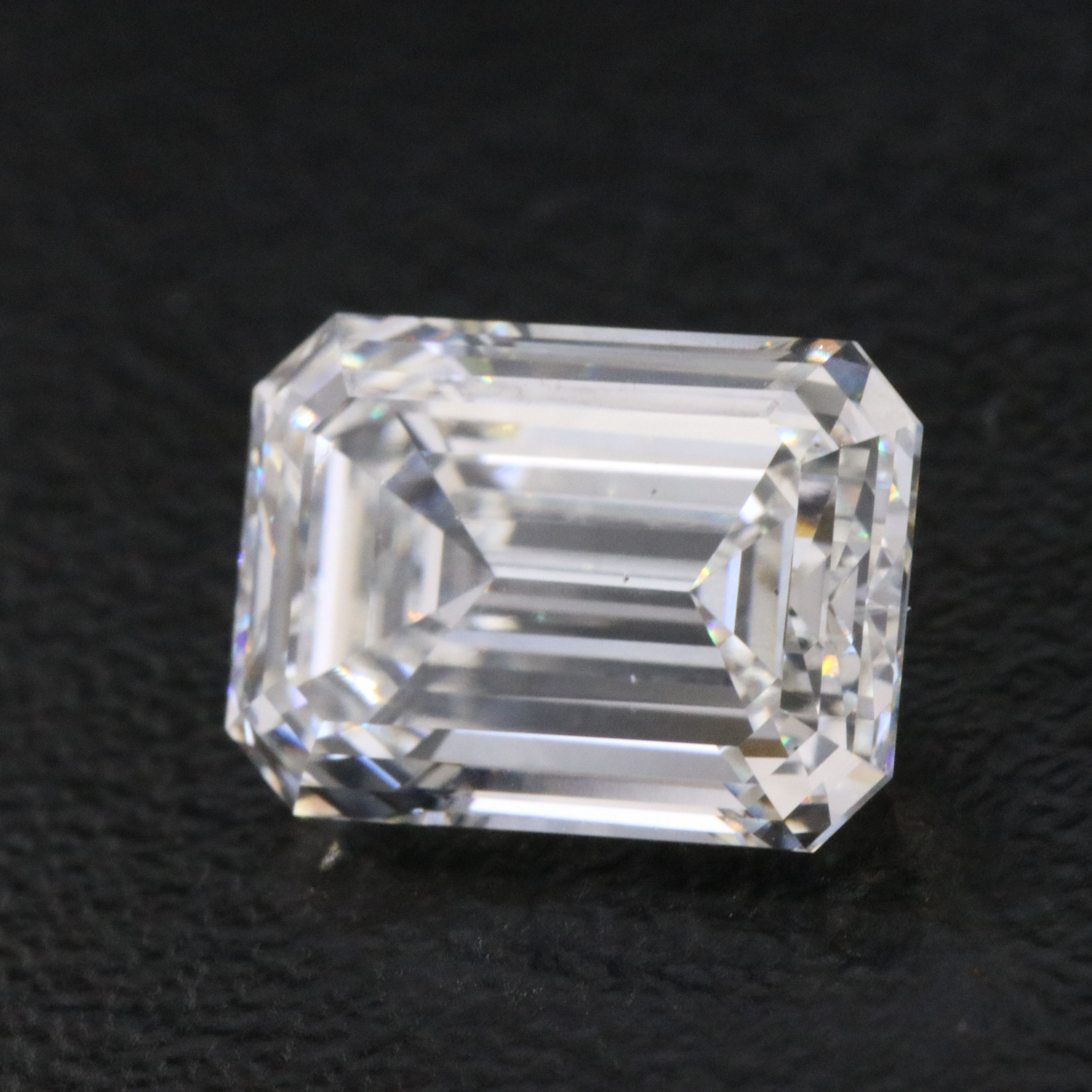 Loose 3.07 CT Lab Grown Diamond with IGI Report
