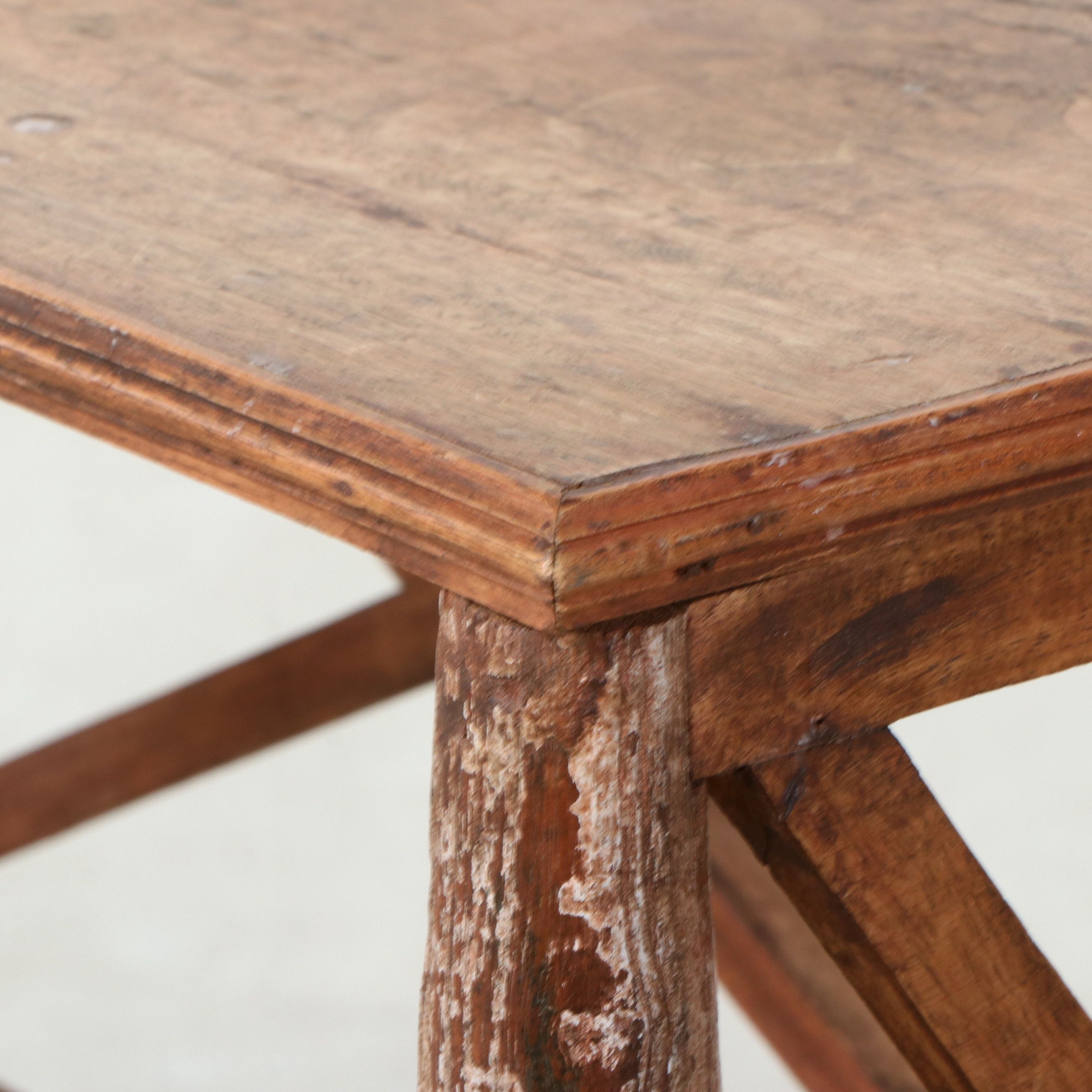 Regency Style Faux-Bamboo Carved Four-Tier Wood Étagère Bookcase