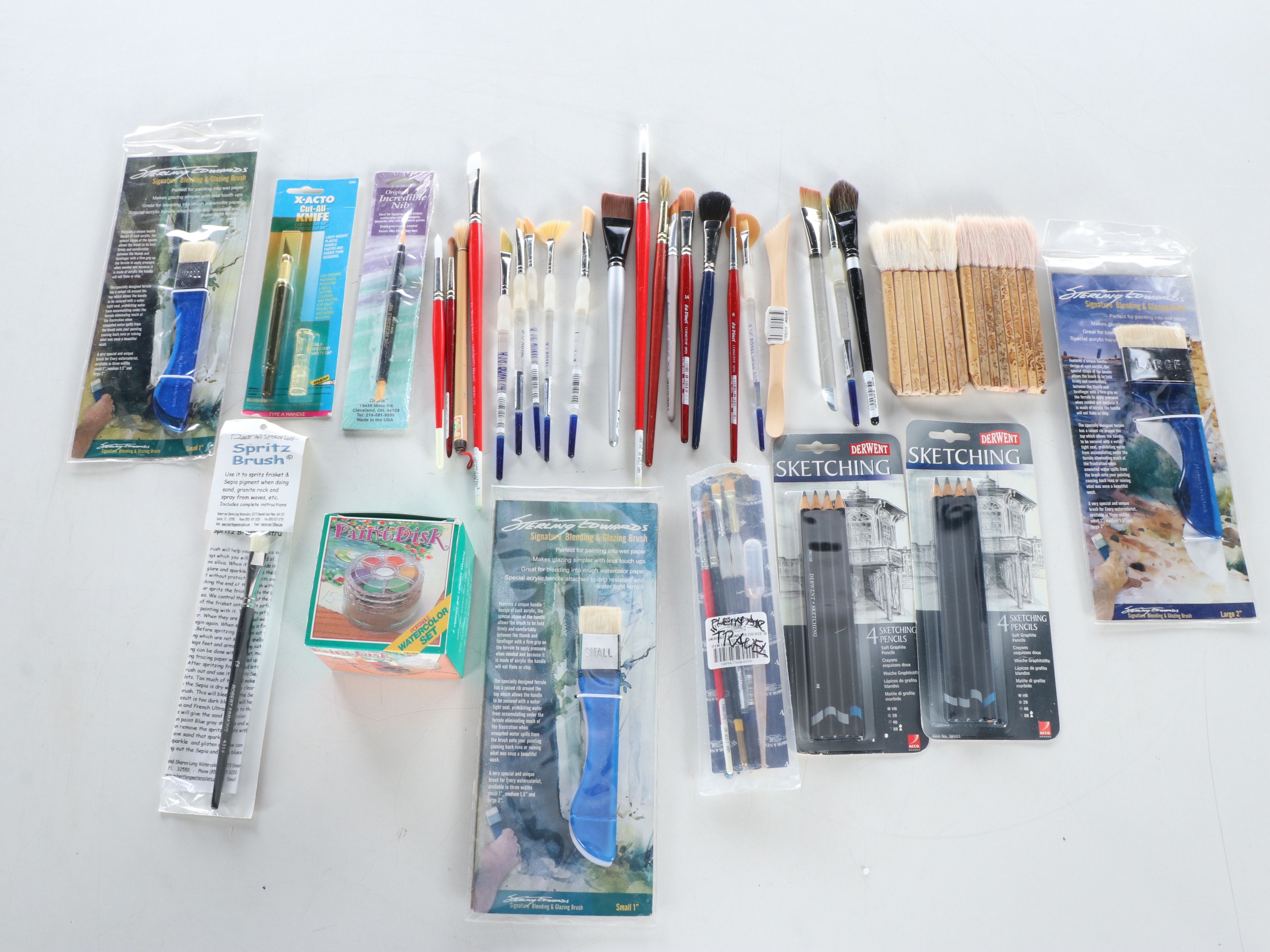 Anco Bilt Tripod Easel with Travel Easel and More Painting and Drawing Supplies