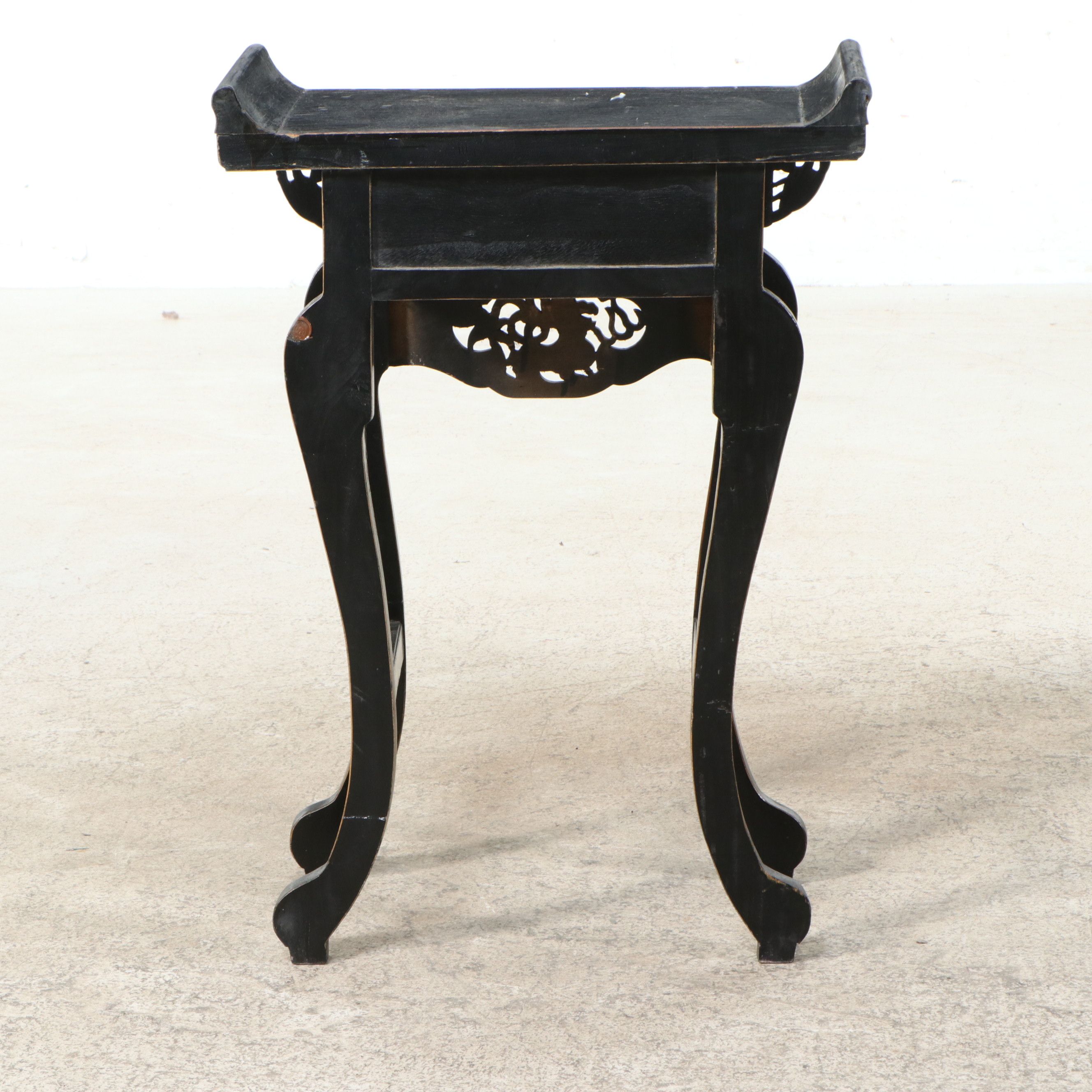 Chinese Black Lacquered Altar Table with Pierced Dragon Carvings
