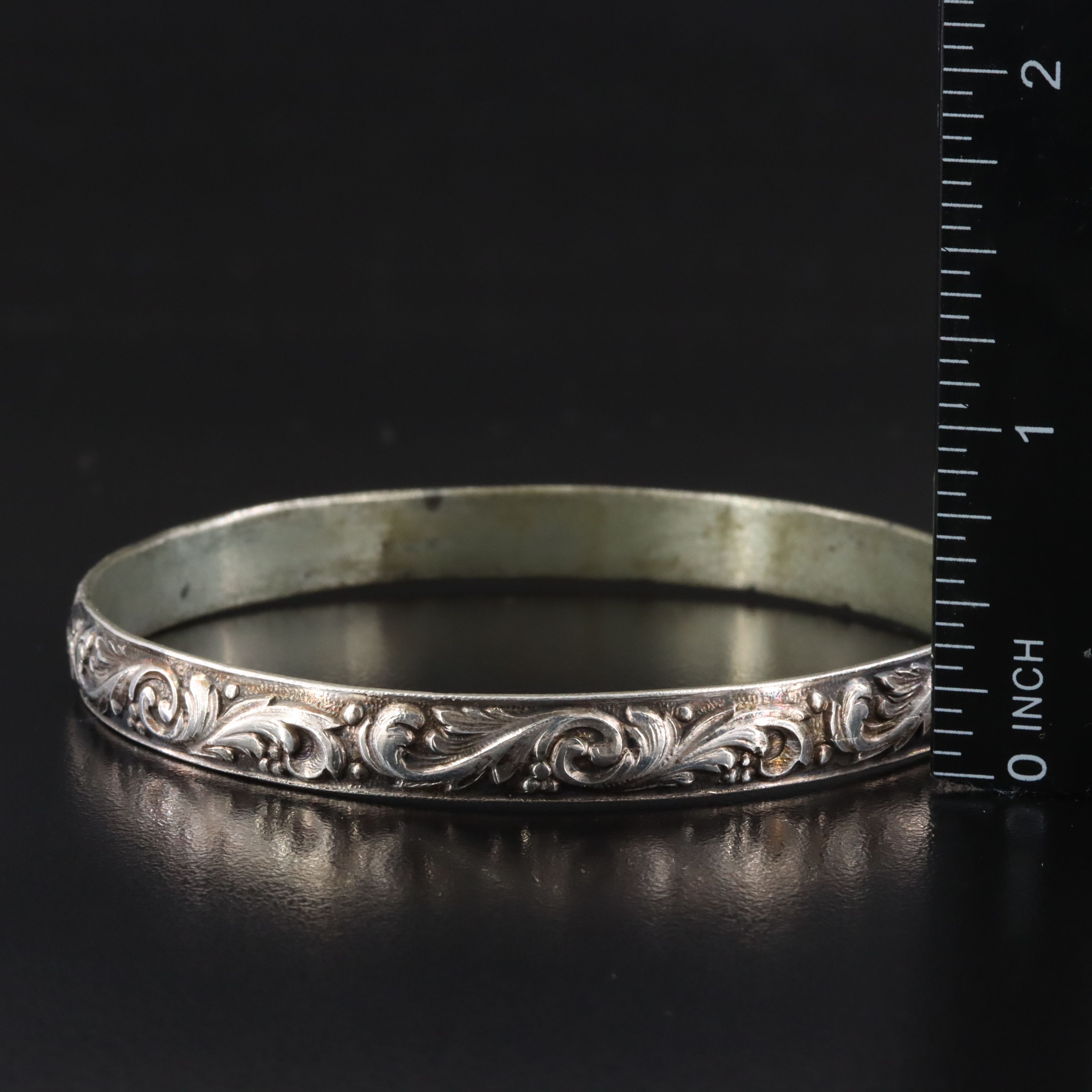 800 Silver and Sterling Bangle Collection Featuring Danecraft
