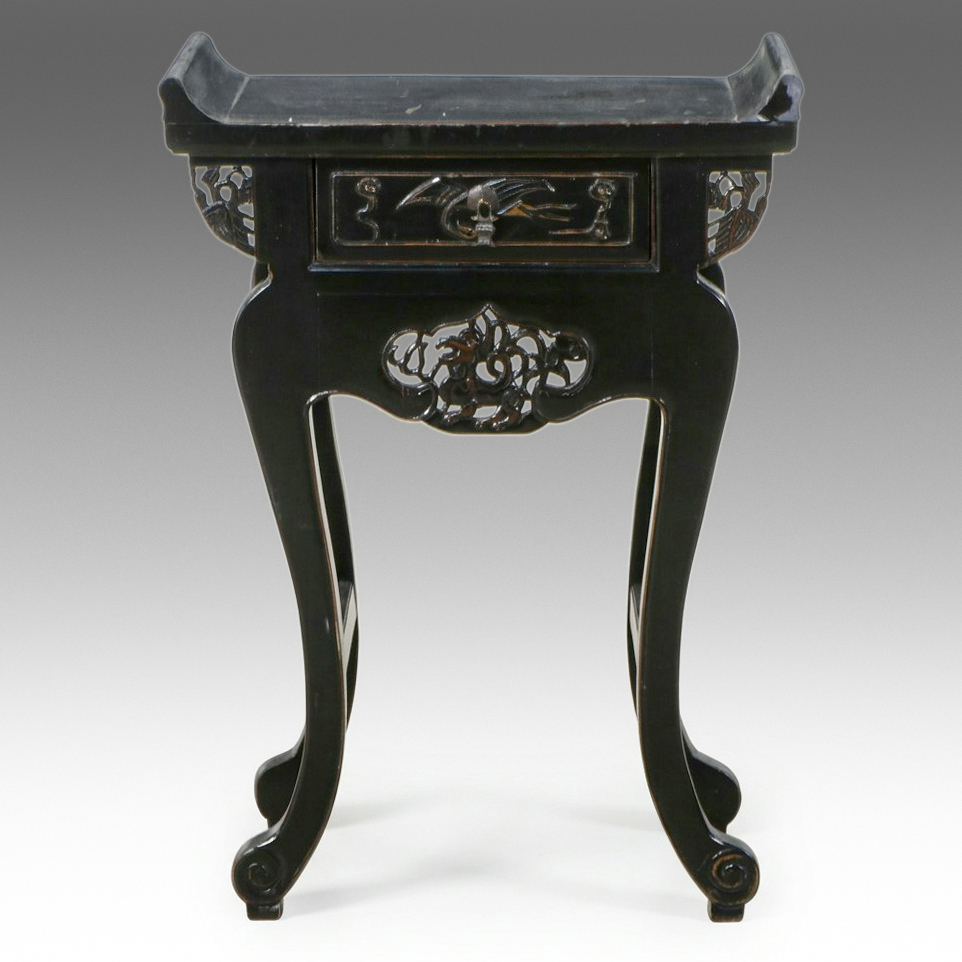 Chinese Black Lacquered Altar Table with Pierced Dragon Carvings