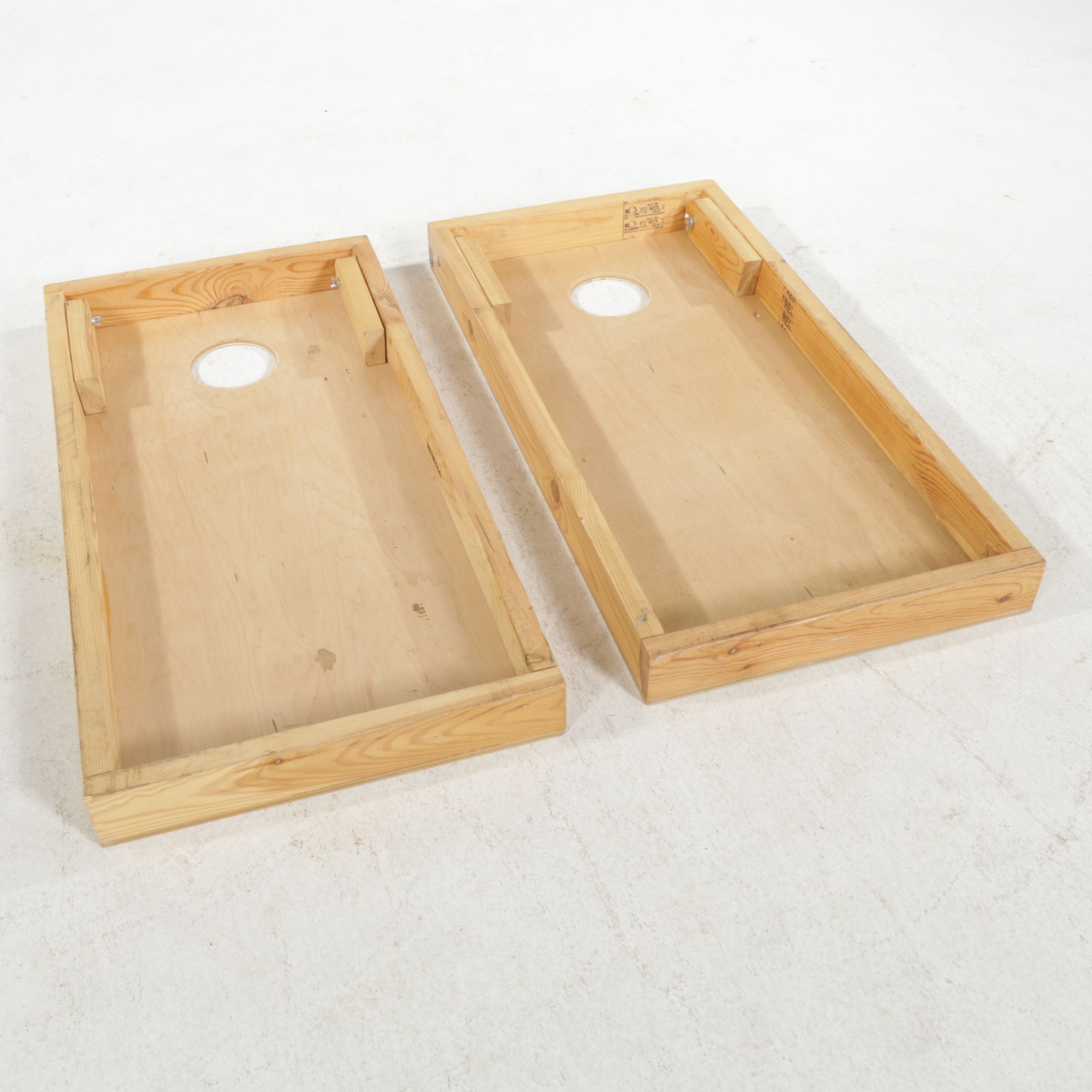 Victory Tailgate Cornhole Game set