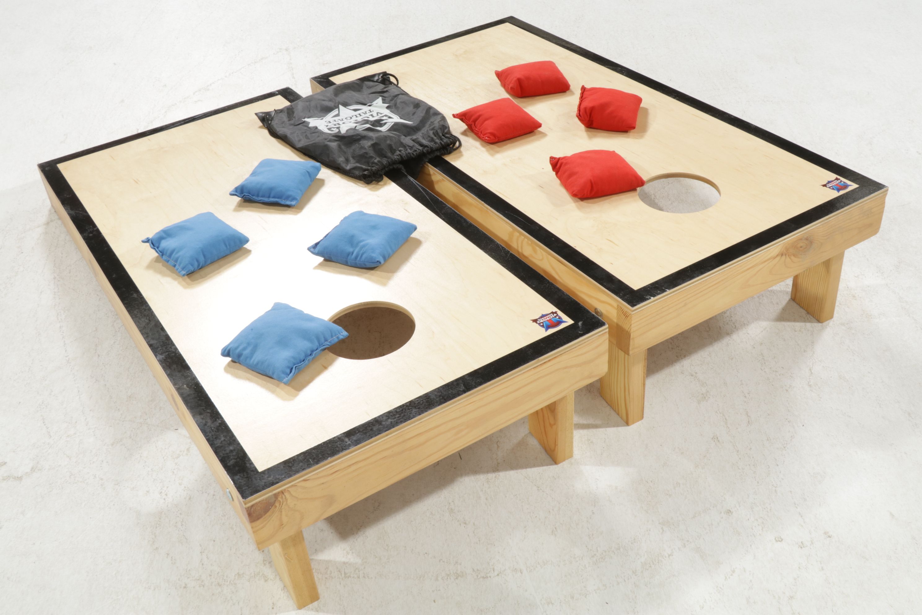 Victory Tailgate Cornhole Game set