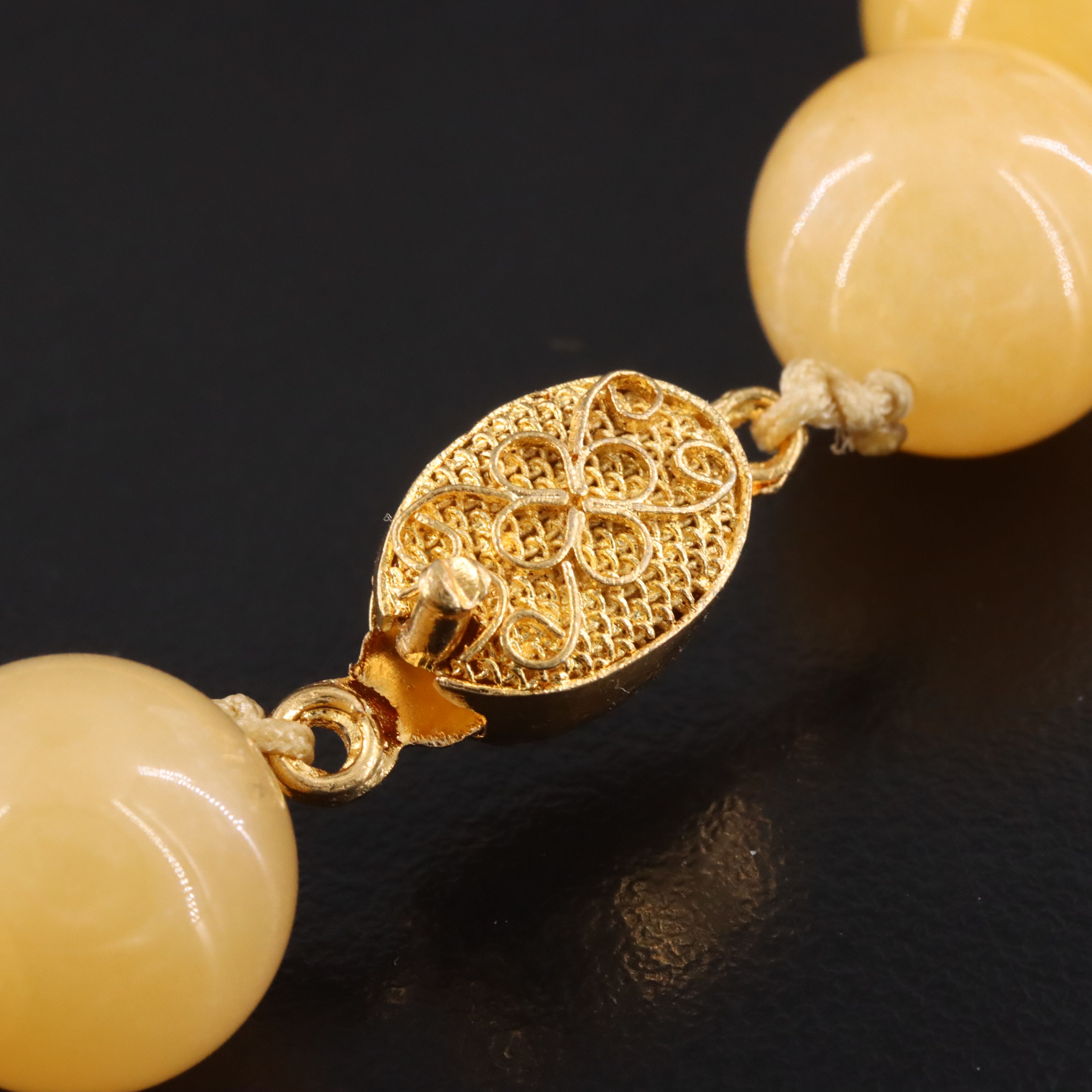 Quartzite Bead Necklace with Filigree Clasp