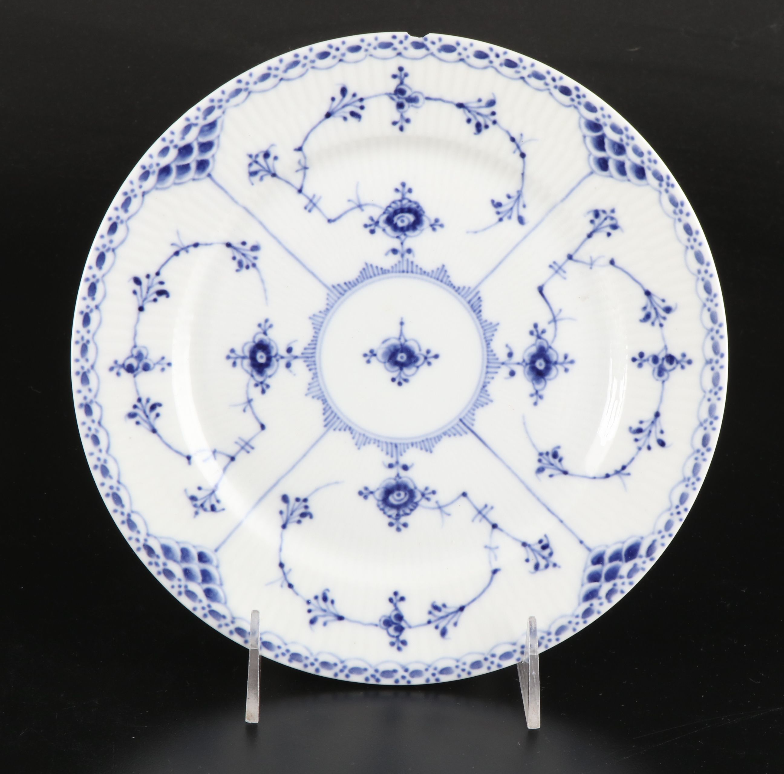 Royal Copenhagen "Blue Fluted Full Lace" Dinnerware with More Ceramic Serveware