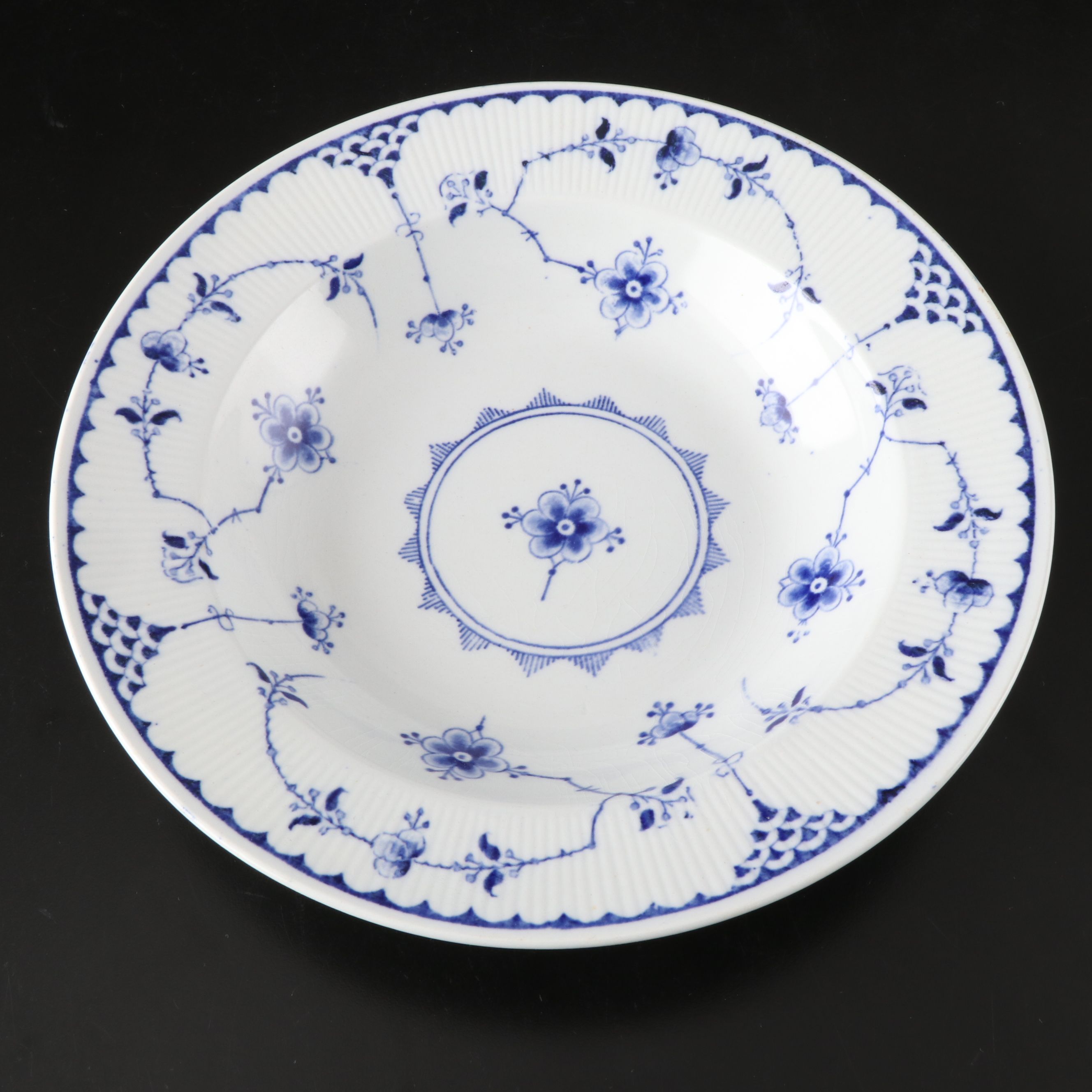 Royal Copenhagen "Blue Fluted Full Lace" Dinnerware with More Ceramic Serveware
