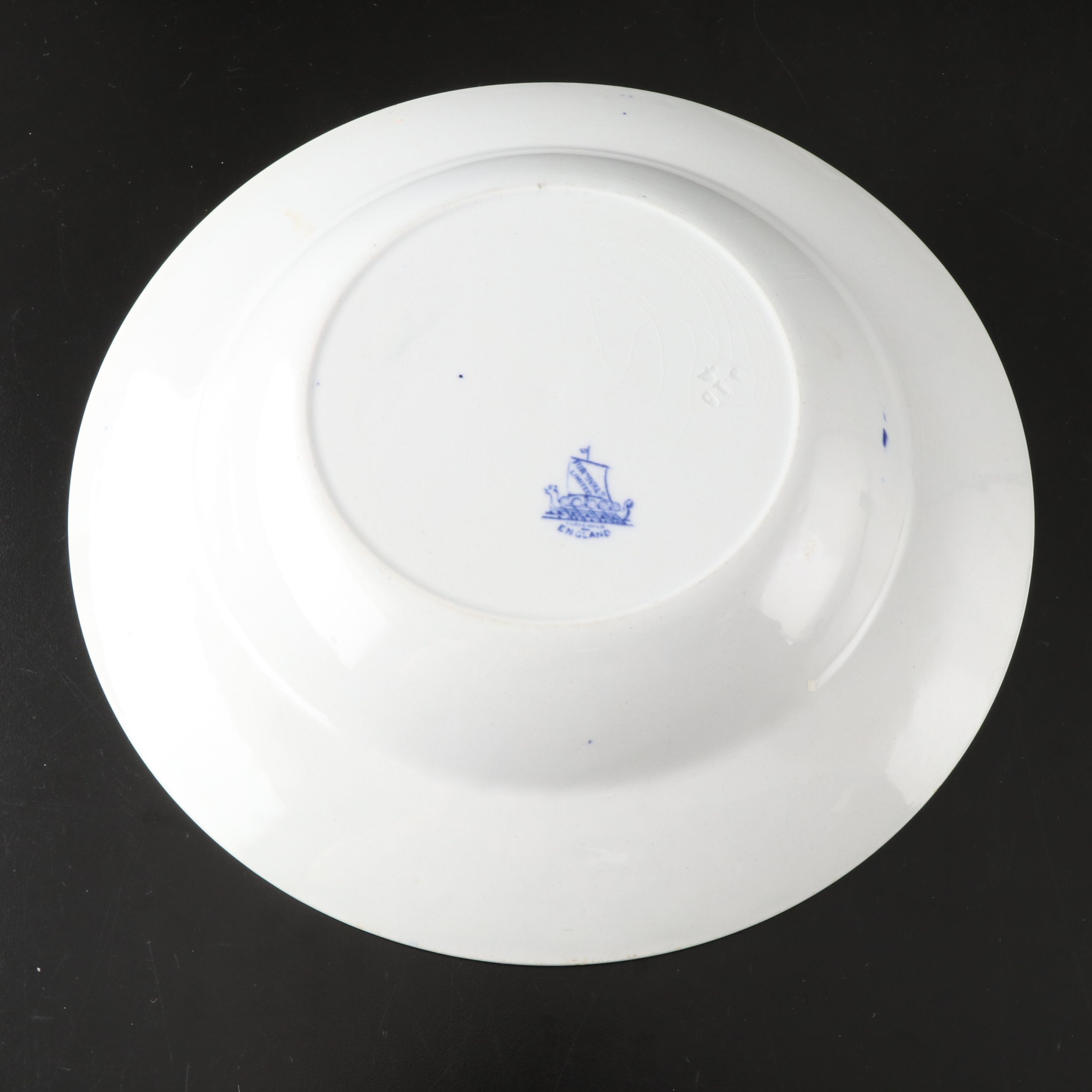 Royal Copenhagen "Blue Fluted Full Lace" Dinnerware with More Ceramic Serveware