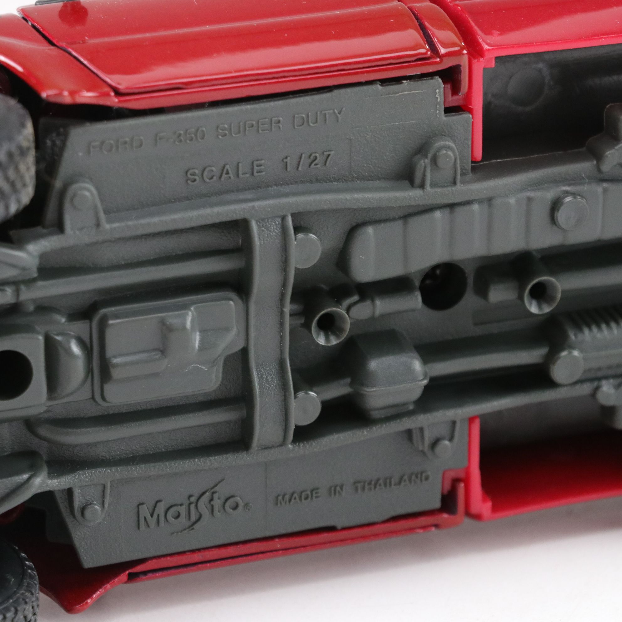 Danbury Mint Die Cast 1/27 "Broncos" 1972 Chevrolet Pickup with Ford F-350