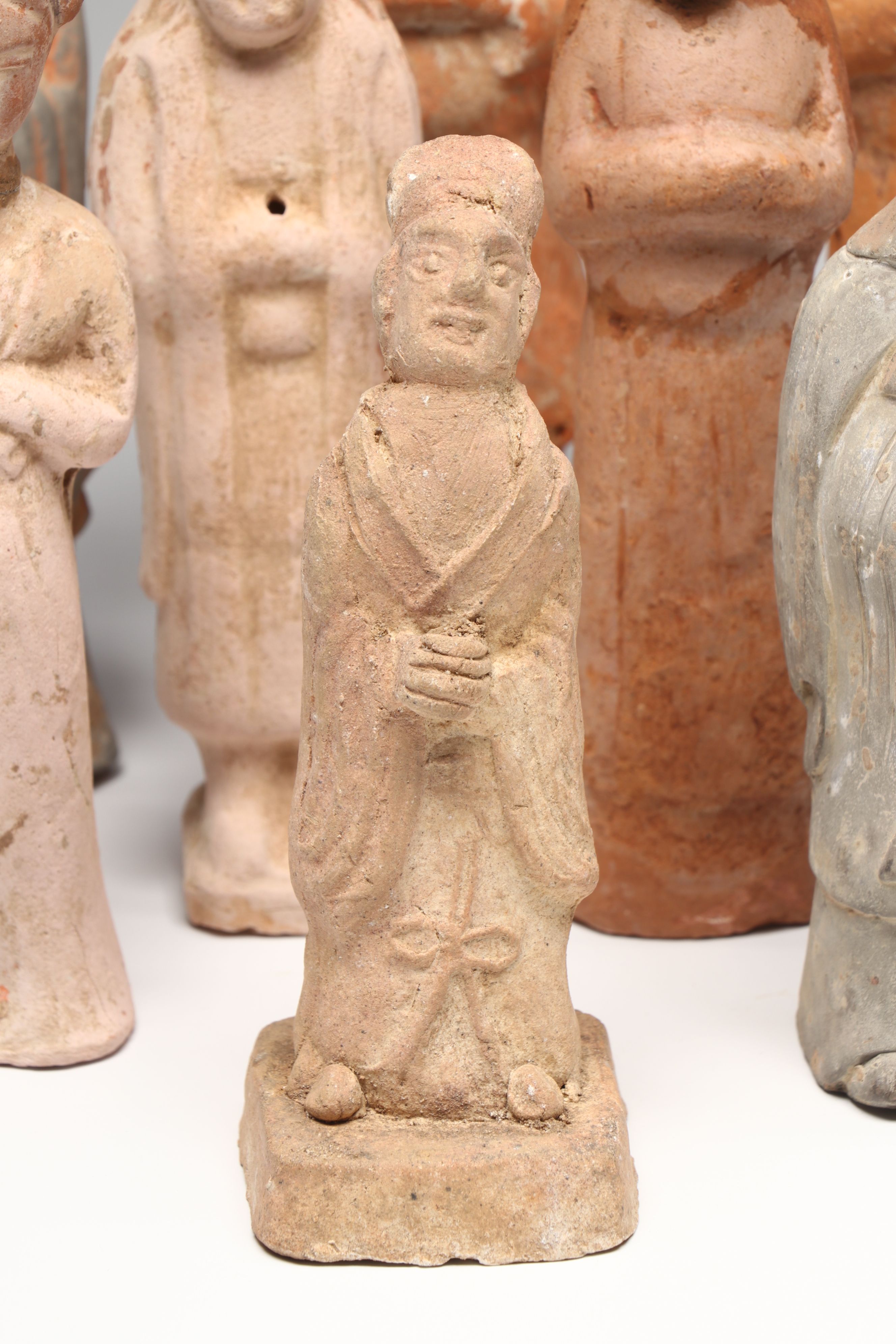 Ancient Chinese Style Ceramic Tomb Figures