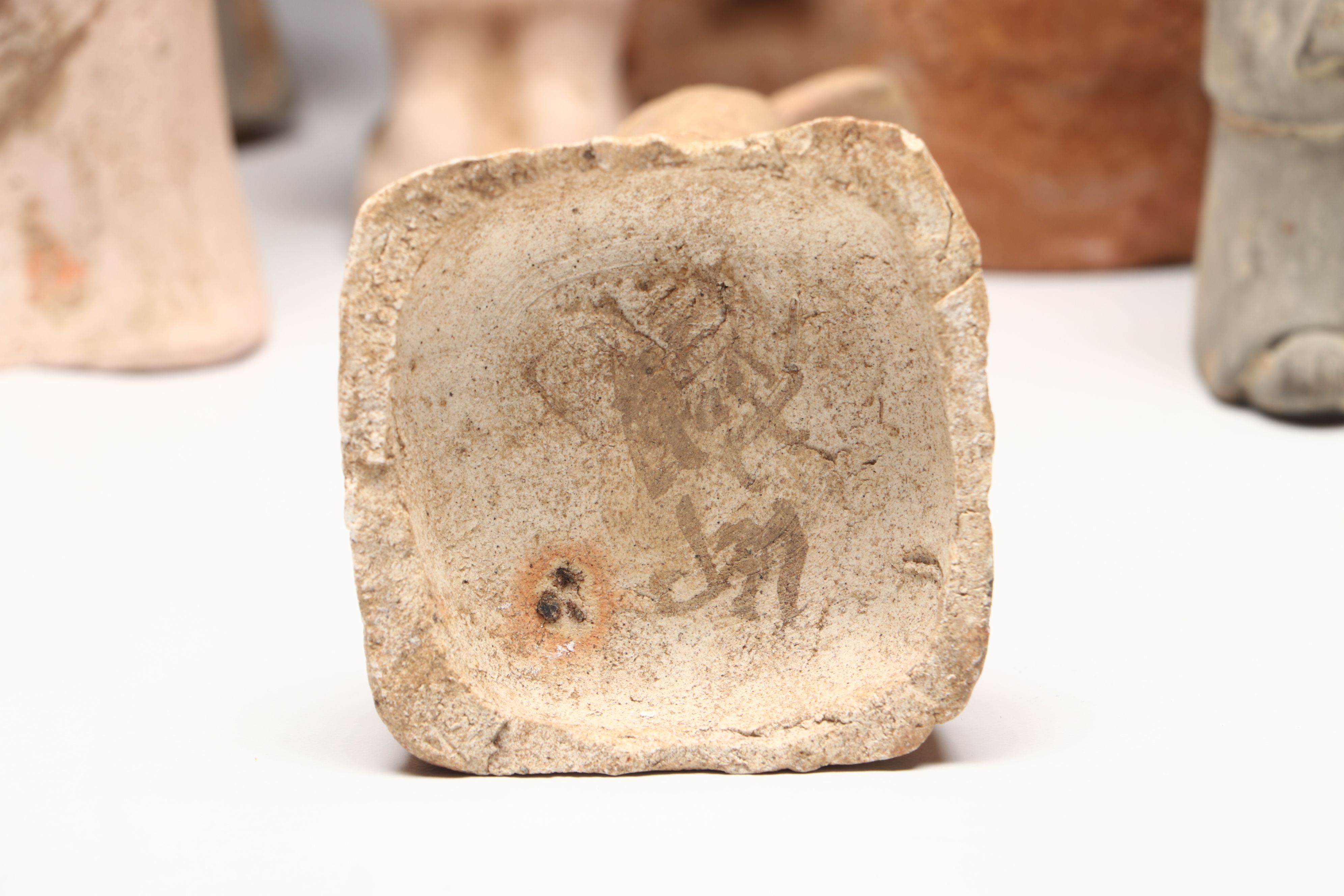 Ancient Chinese Style Ceramic Tomb Figures