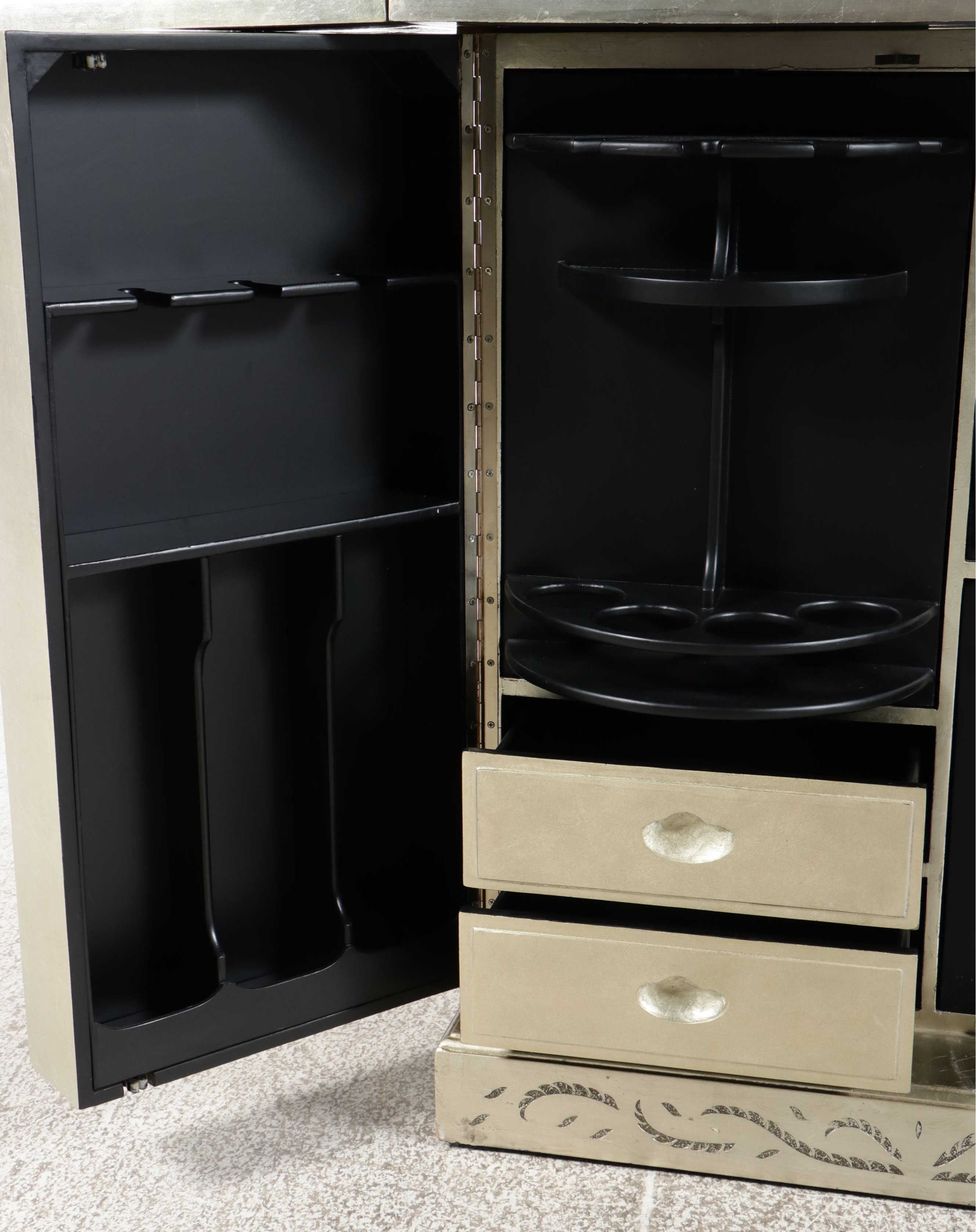 Hollywood Regency Style Lacquered Wood Chinoiserie Decorated Dry Bar Cabinet