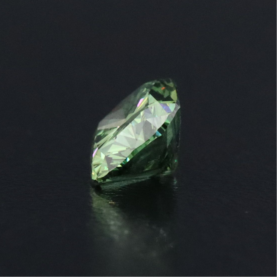 Loose 1.50 CT Lab Grown Fancy Vivid Green Diamond with IGI Report