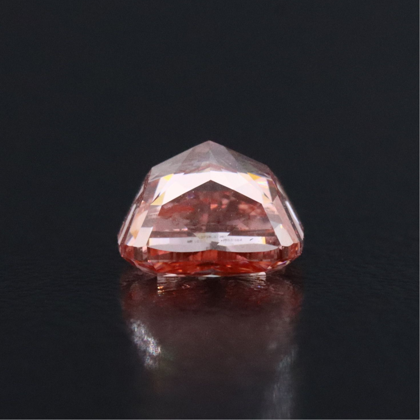 Loose 1.59 CT Lab Grown Fancy Vivid Pink Diamond with IGI Report