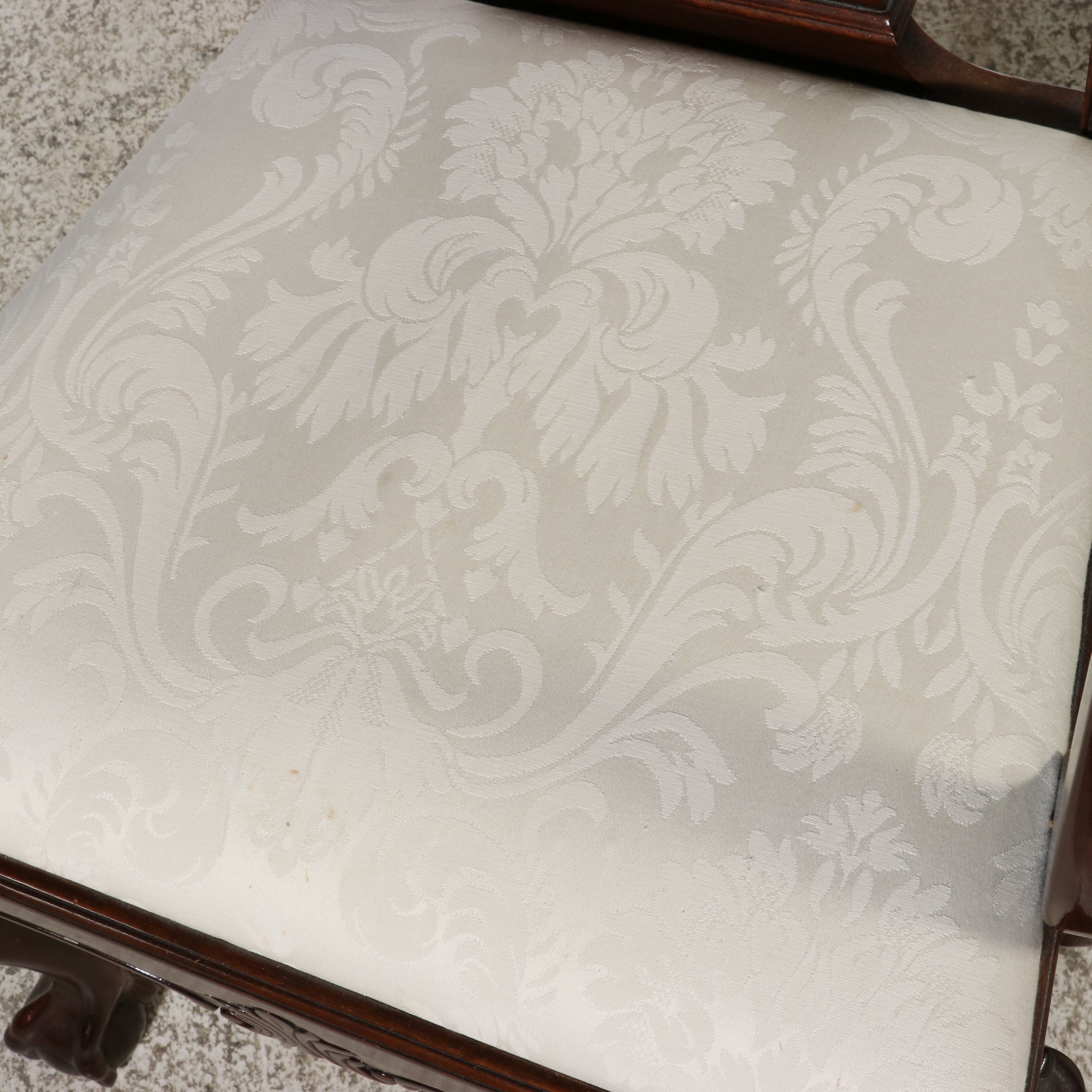 Drexel Heritage "Heirloom" Chippendale Style Dining Suite, Late 20th Century