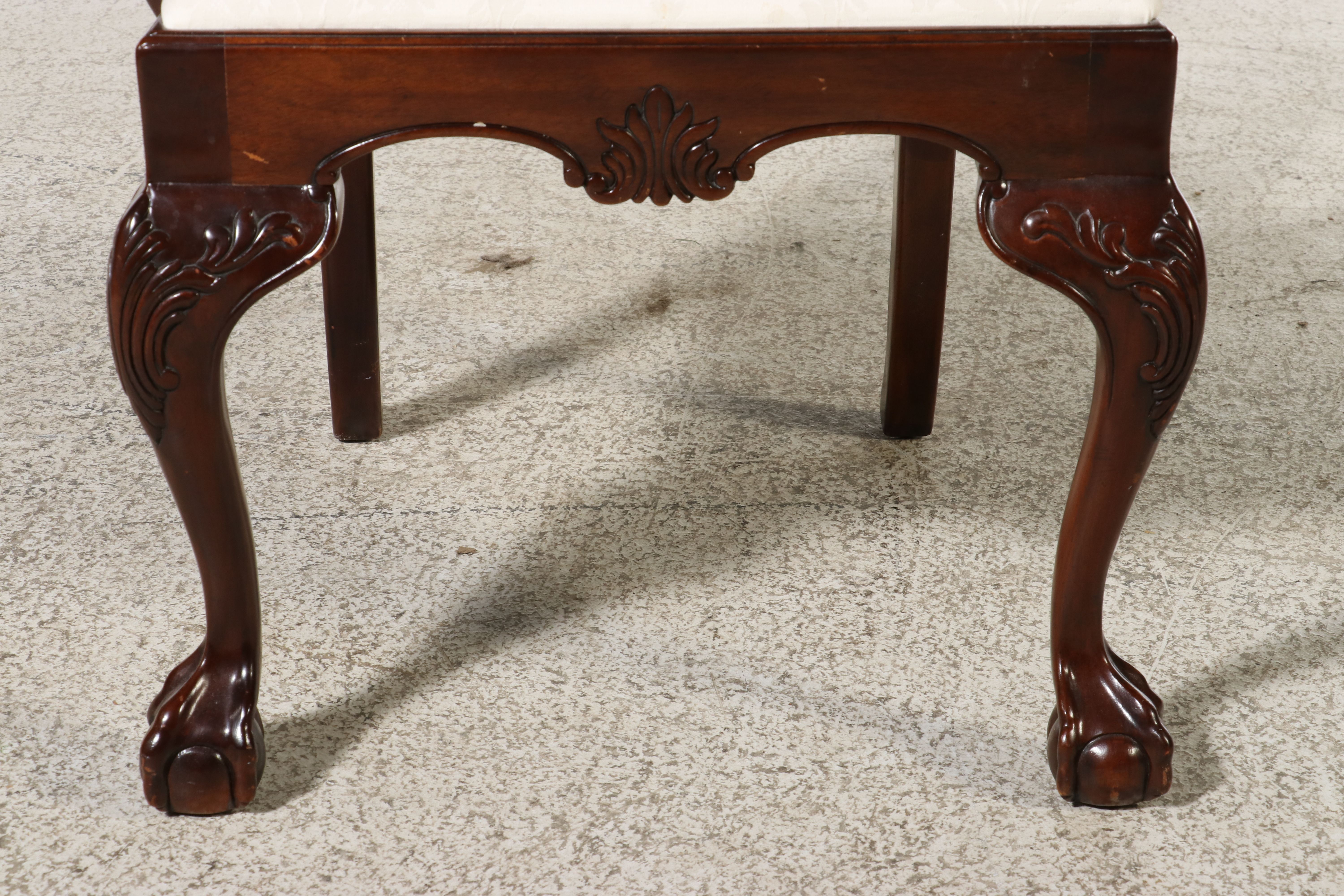 Drexel Heritage "Heirloom" Chippendale Style Dining Suite, Late 20th Century