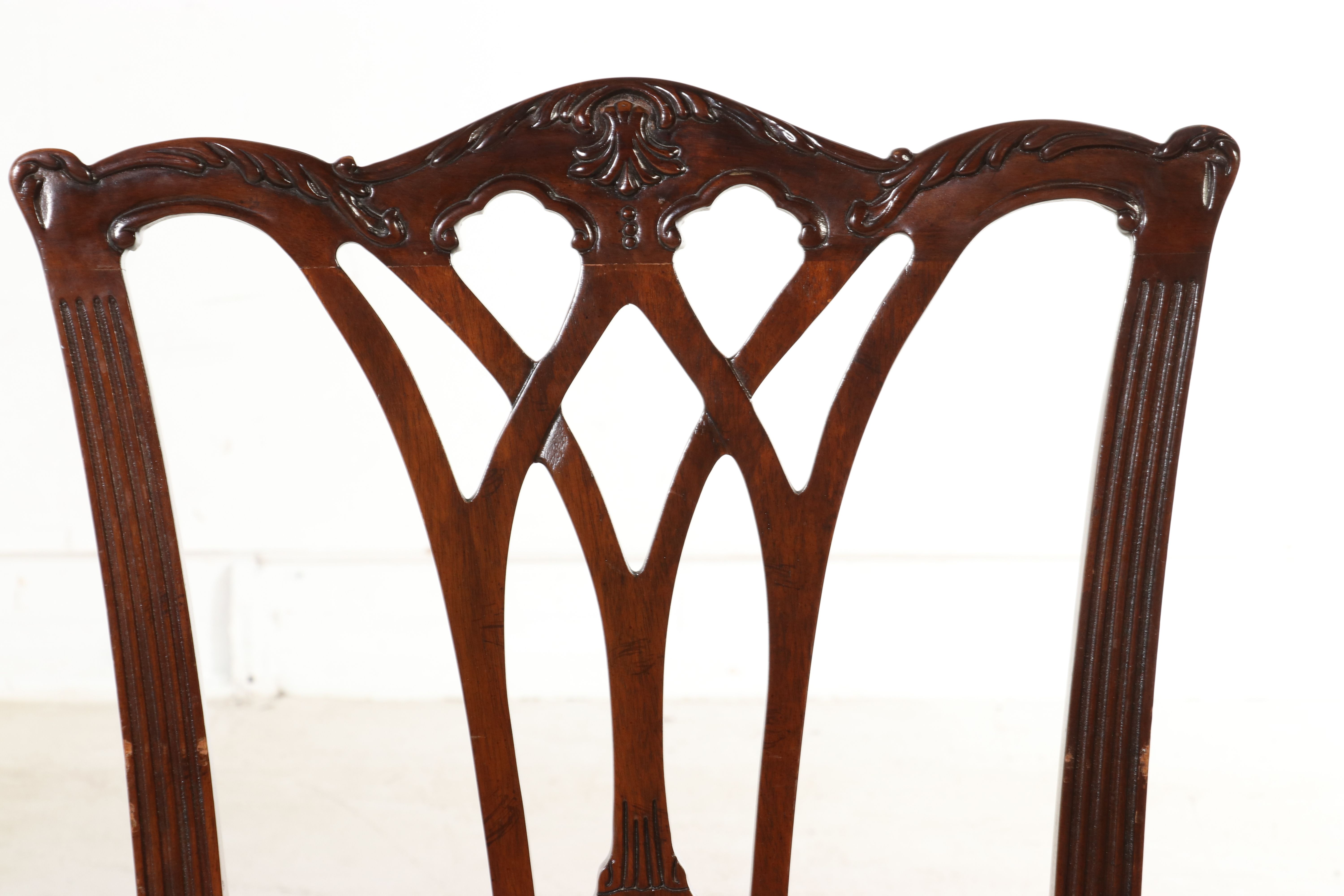 Drexel Heritage "Heirloom" Chippendale Style Dining Suite, Late 20th Century