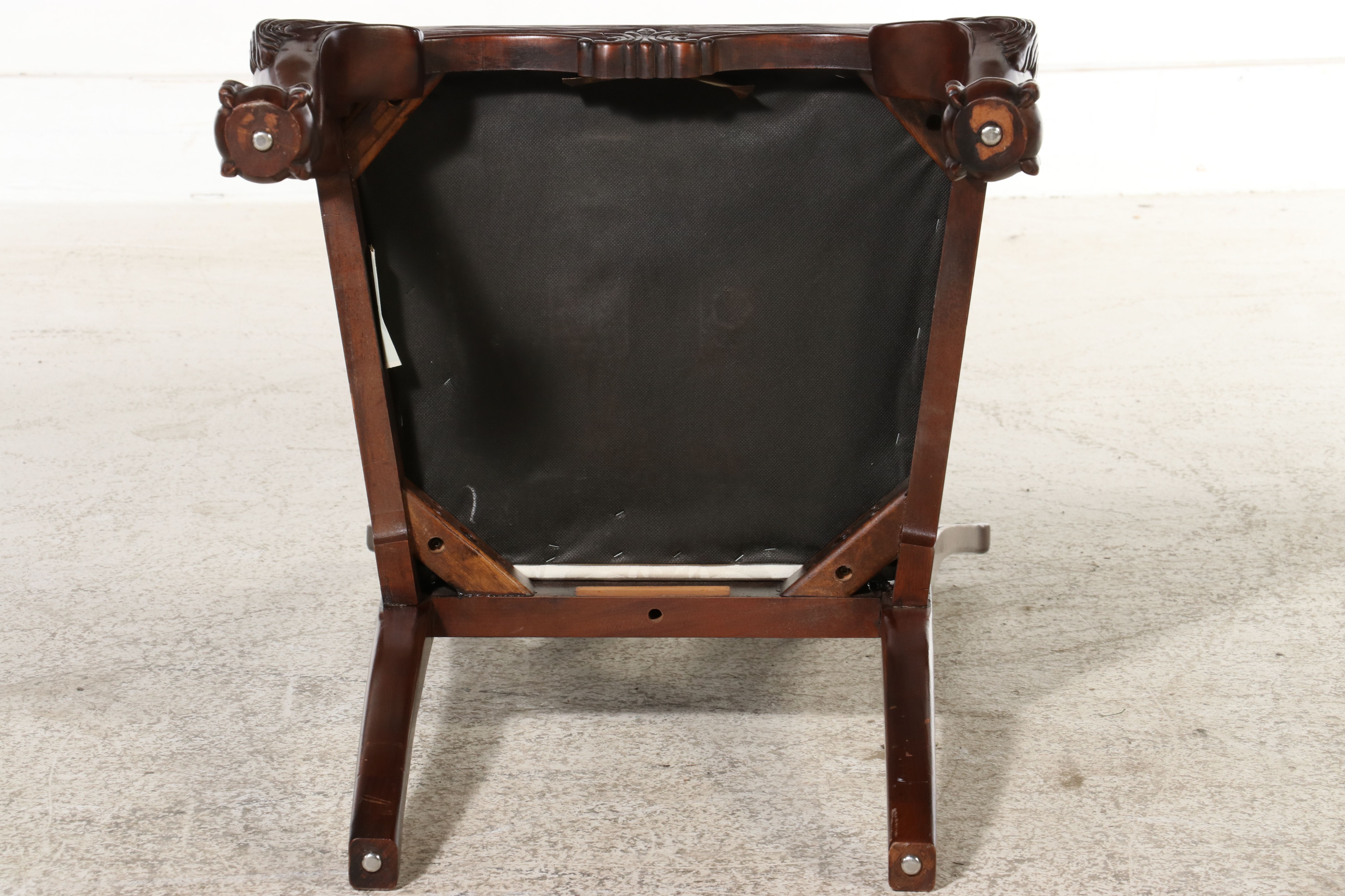 Drexel Heritage "Heirloom" Chippendale Style Dining Suite, Late 20th Century