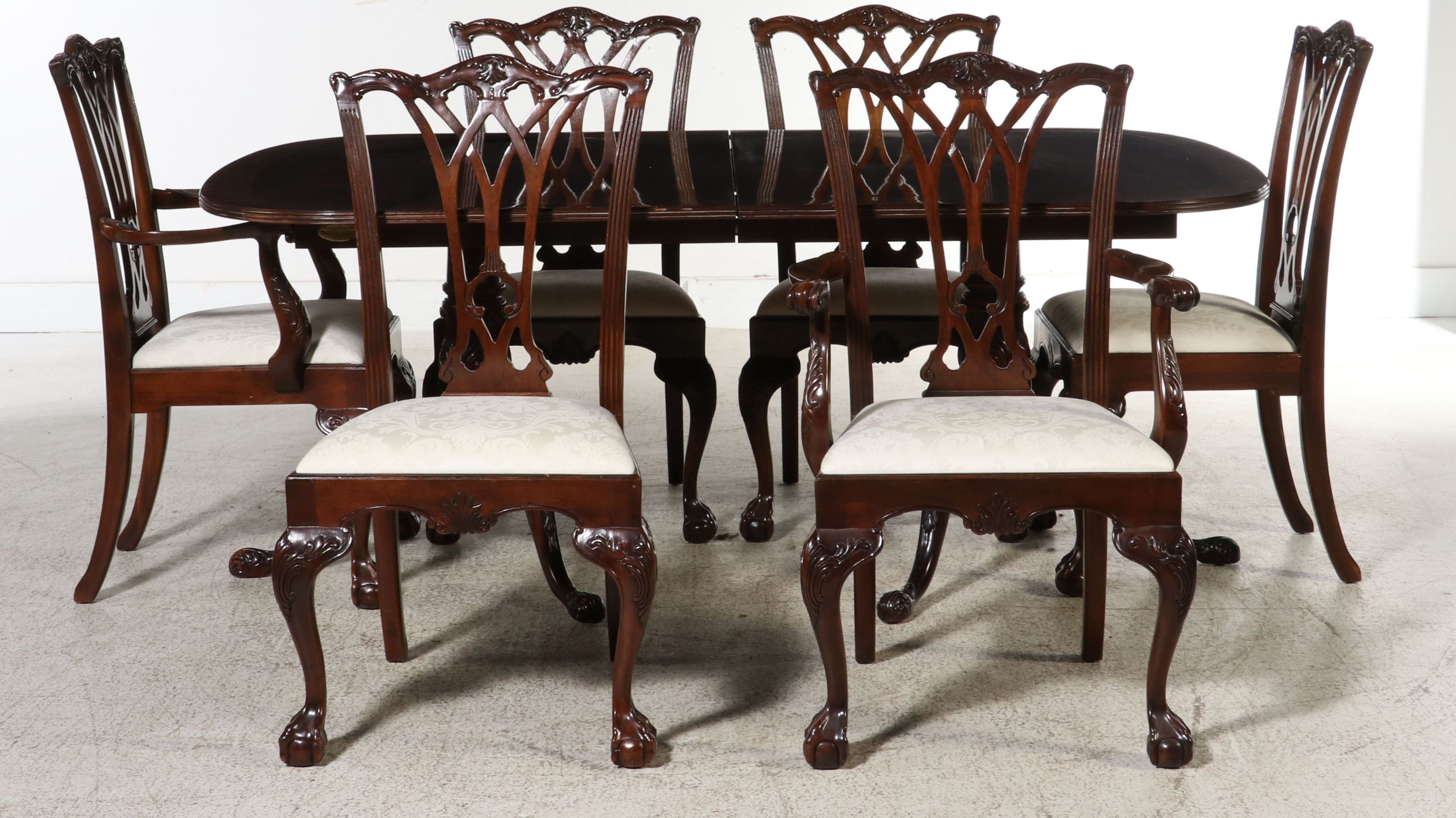 Drexel Heritage "Heirloom" Chippendale Style Dining Suite, Late 20th Century